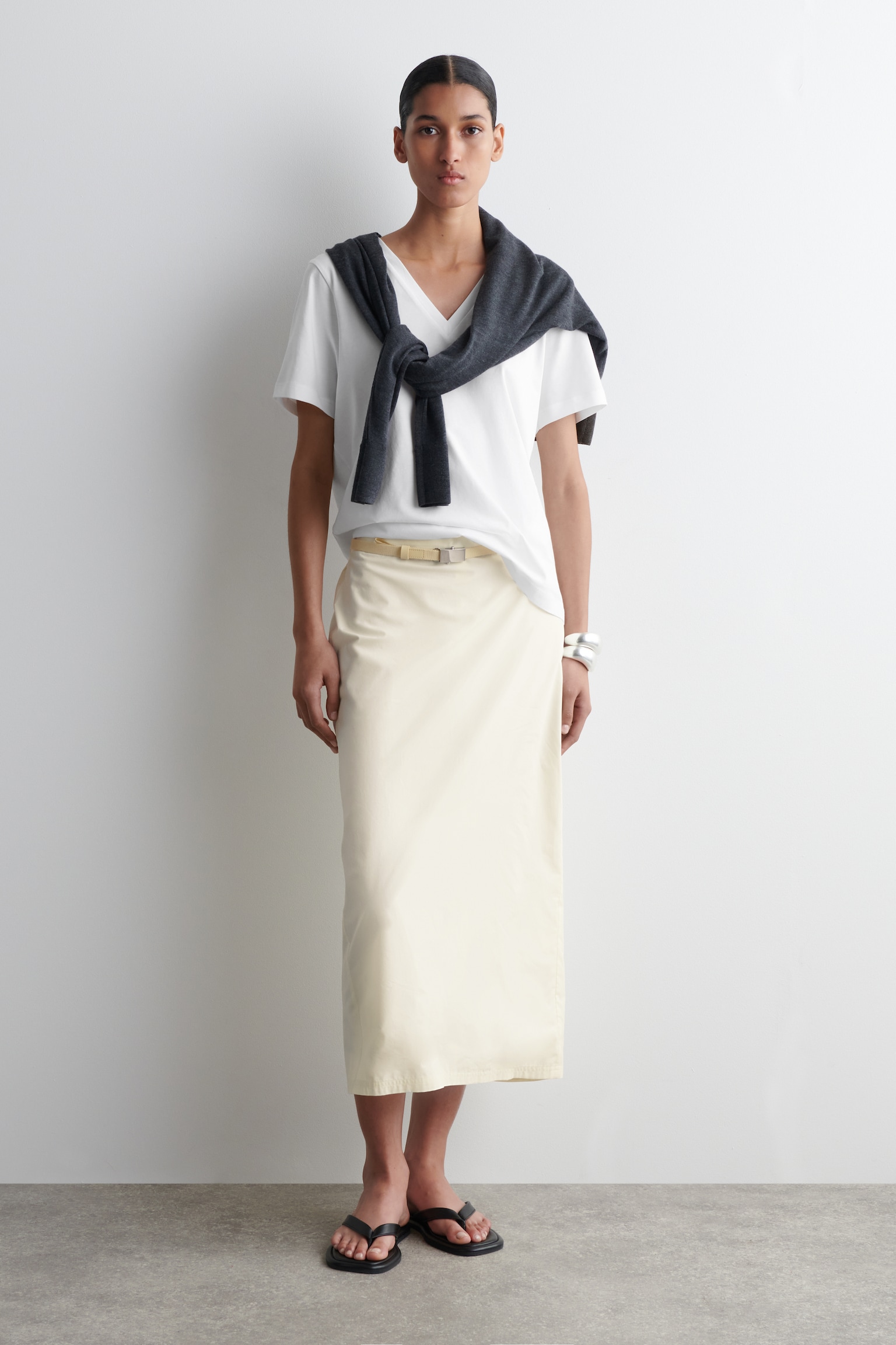 V-NECK COTTON T-SHIRT - WHITE/GREY MÉLANGE/WHITE / STRIPED/BLACK/NAVY - 3