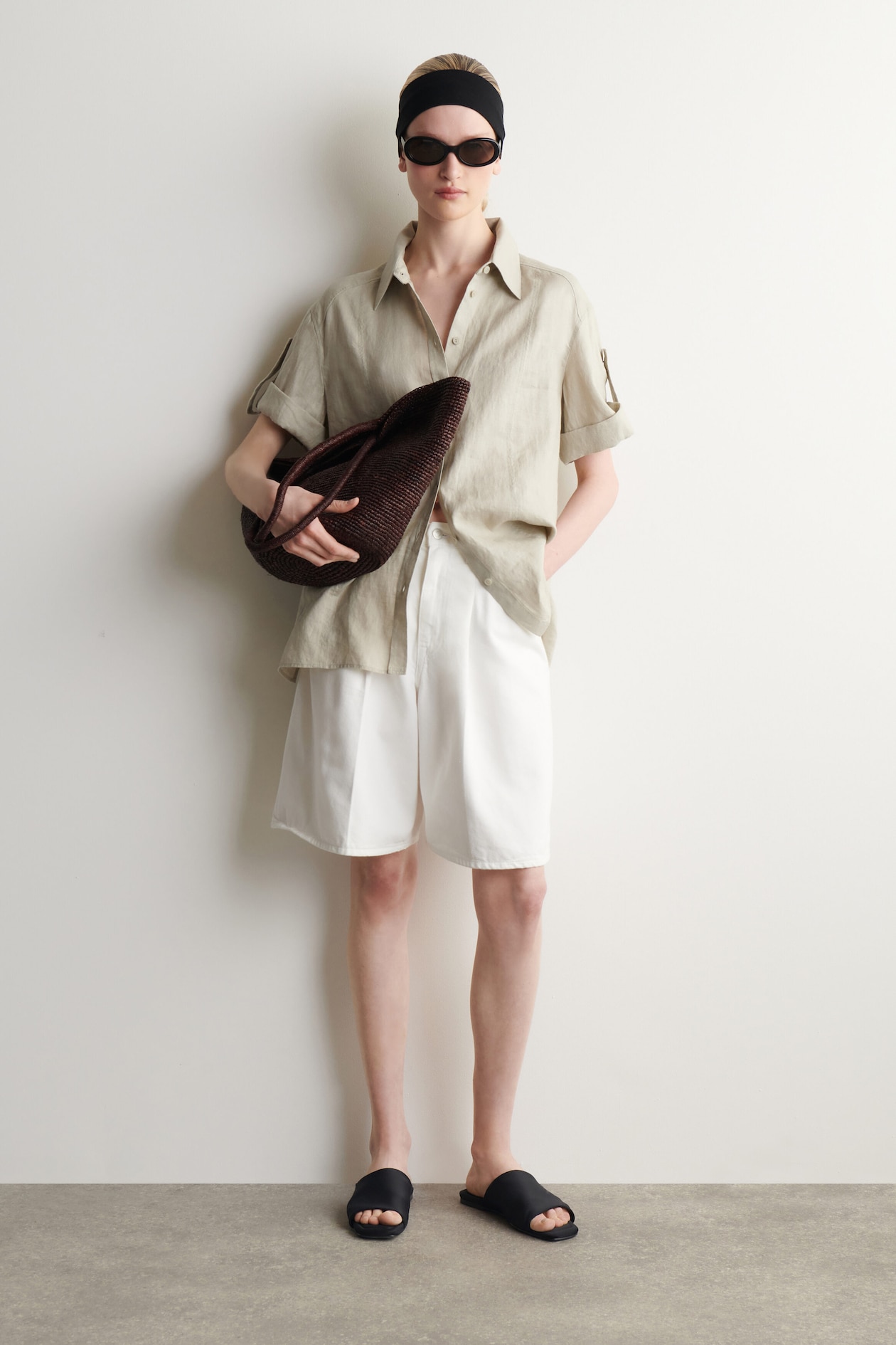 FOLDED-SLEEVE LINEN SHIRT — BEIGE