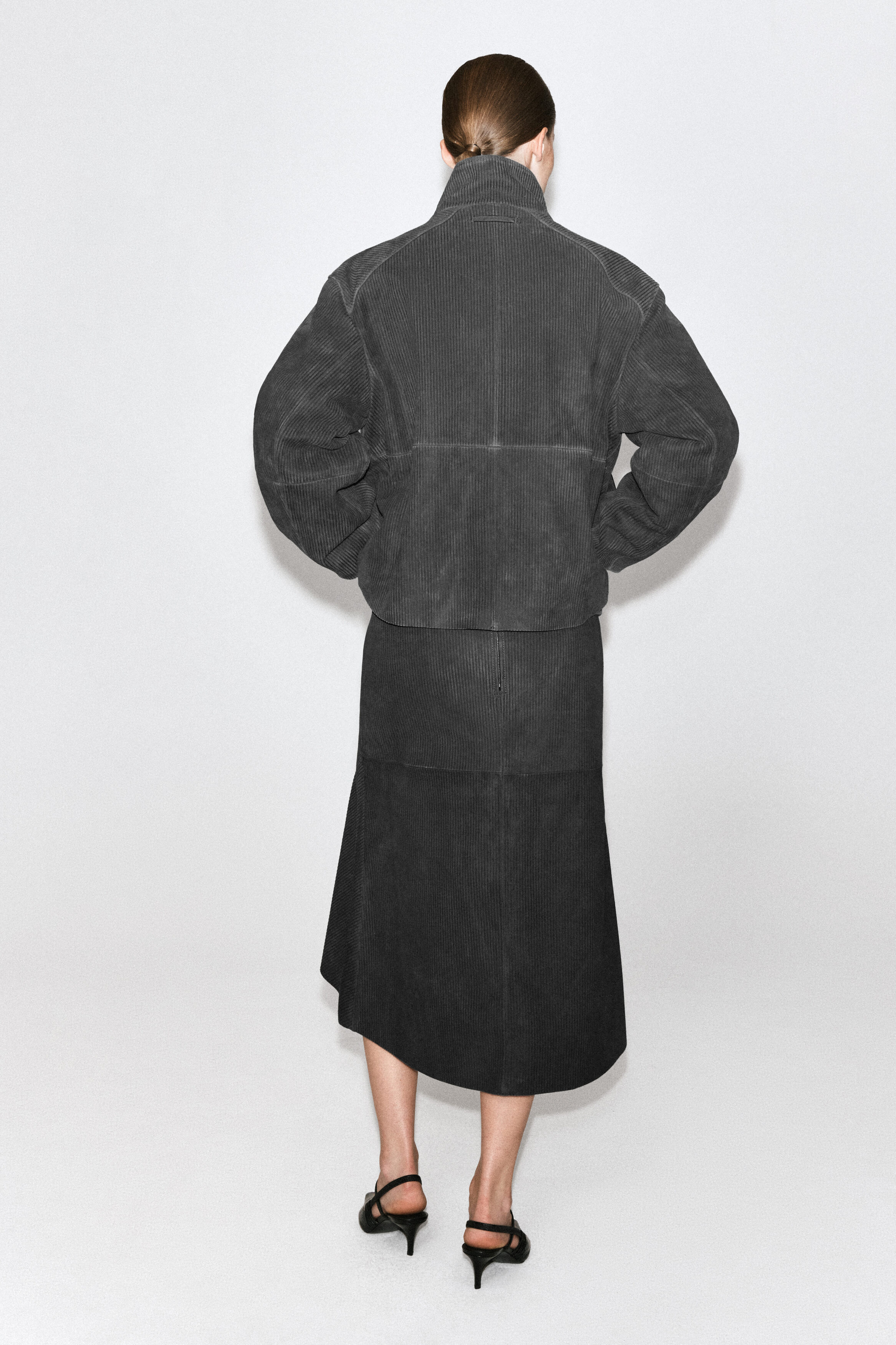 CORDED SUEDE FLARED MIDI SKIRT - thumbnail 4