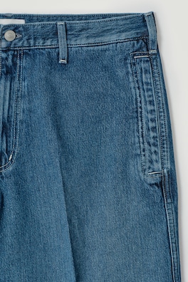 RELAXED LIGHTWEIGHT DENIM SHORTS — BLUE 1