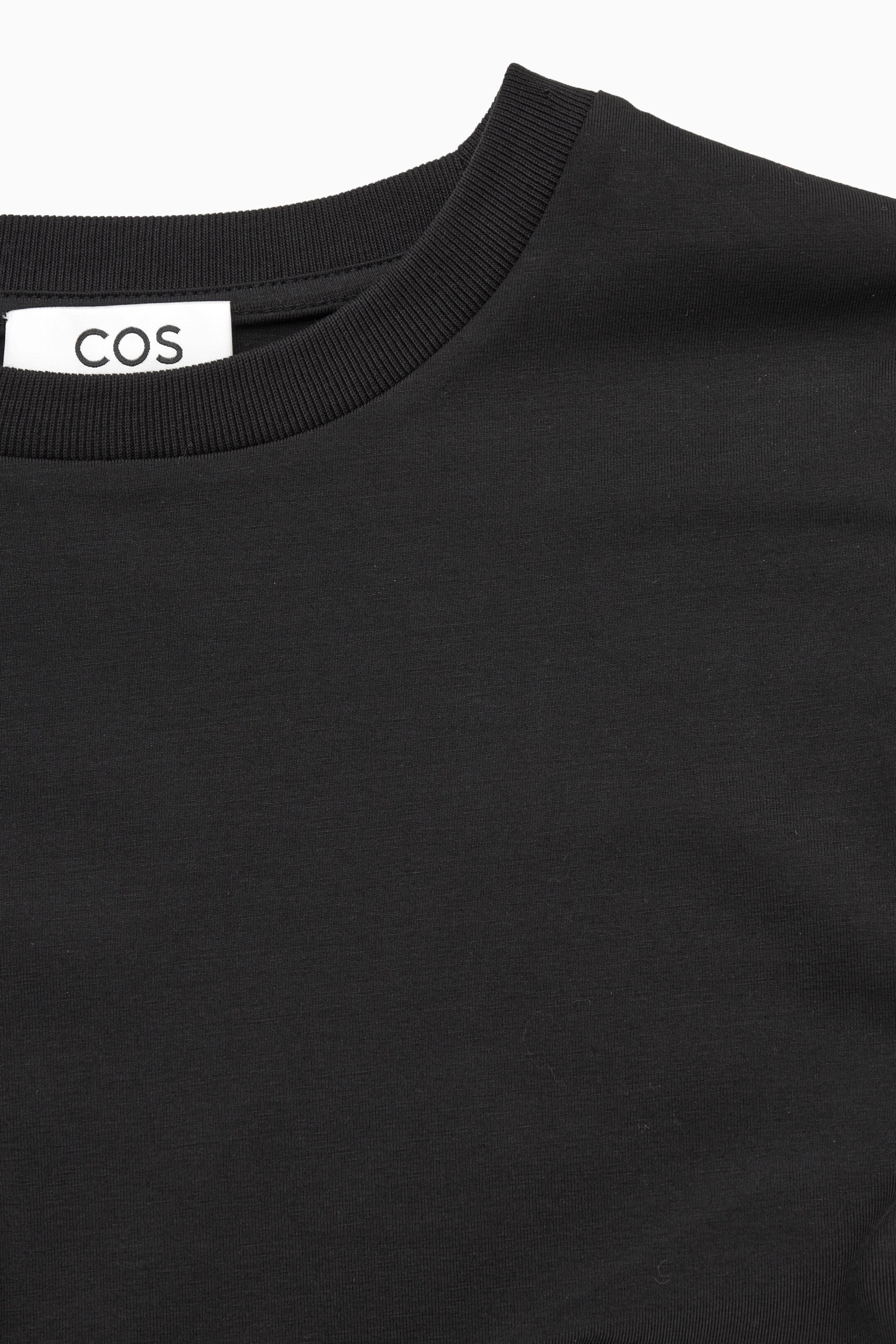 StillMedia/DescriptiveDetail