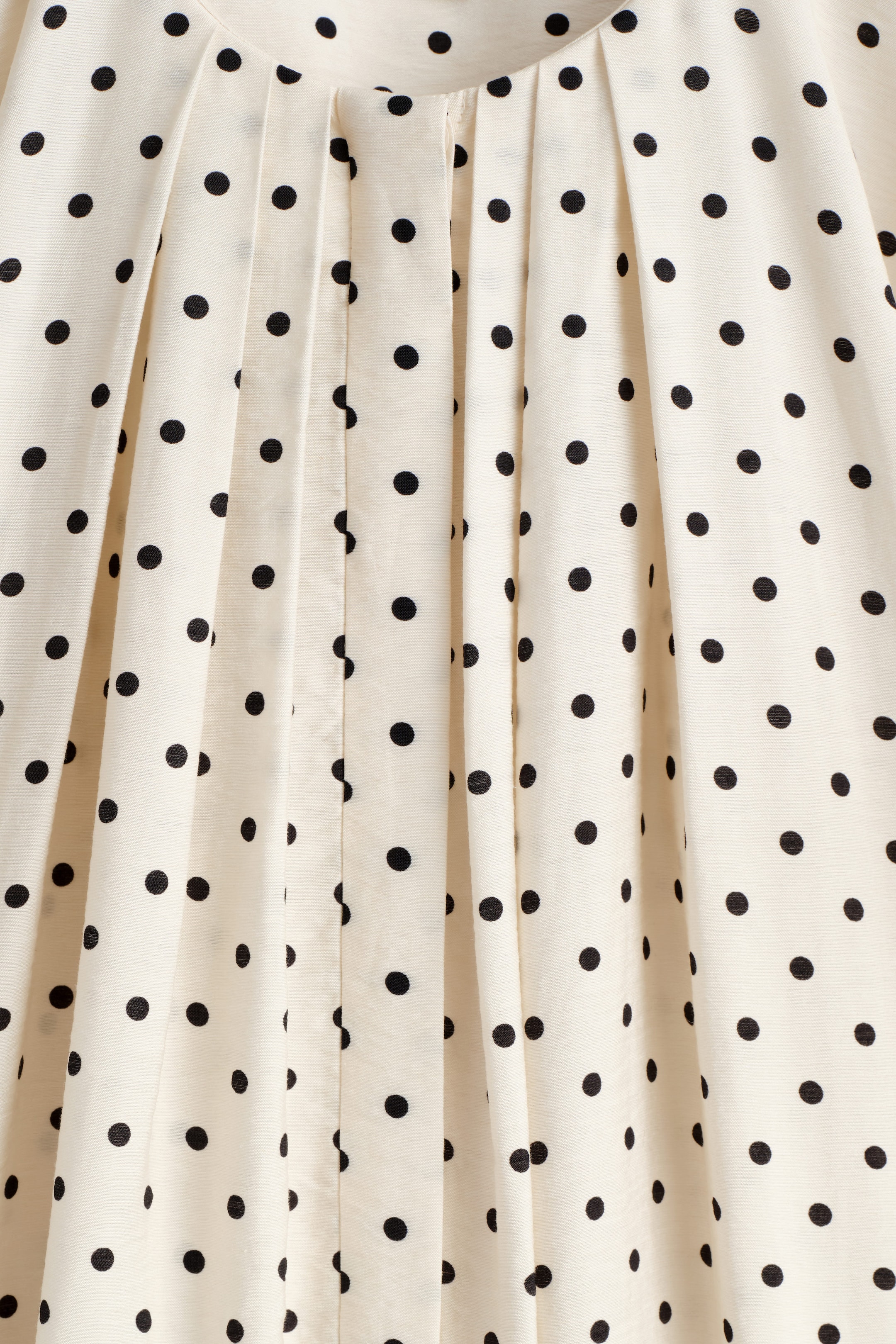 StillMedia/DescriptiveDetail