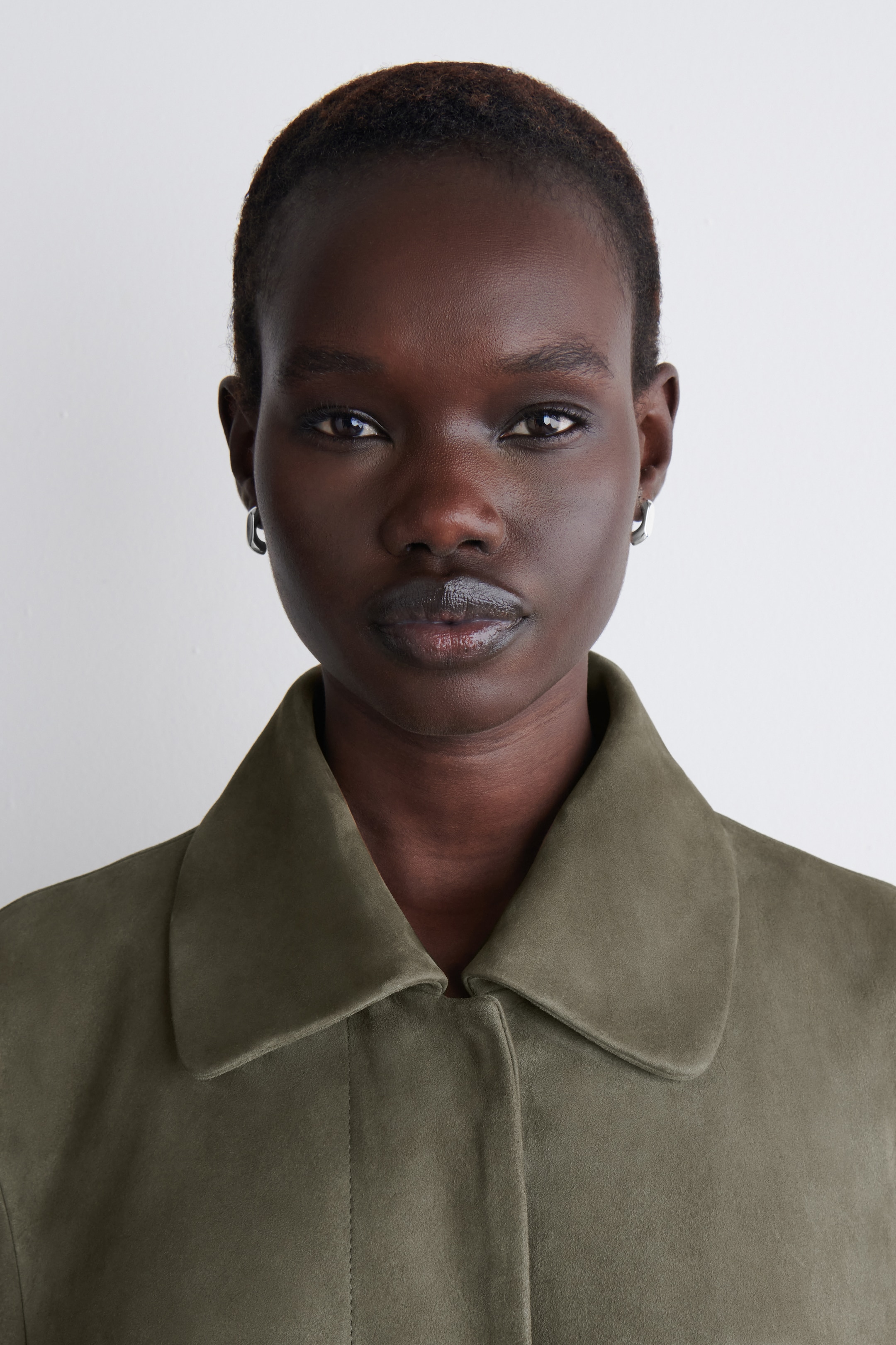 Ingrandisci l'immagine: FACETED HOOP EARRINGS - SILVER - DONNA | H&M CH 1