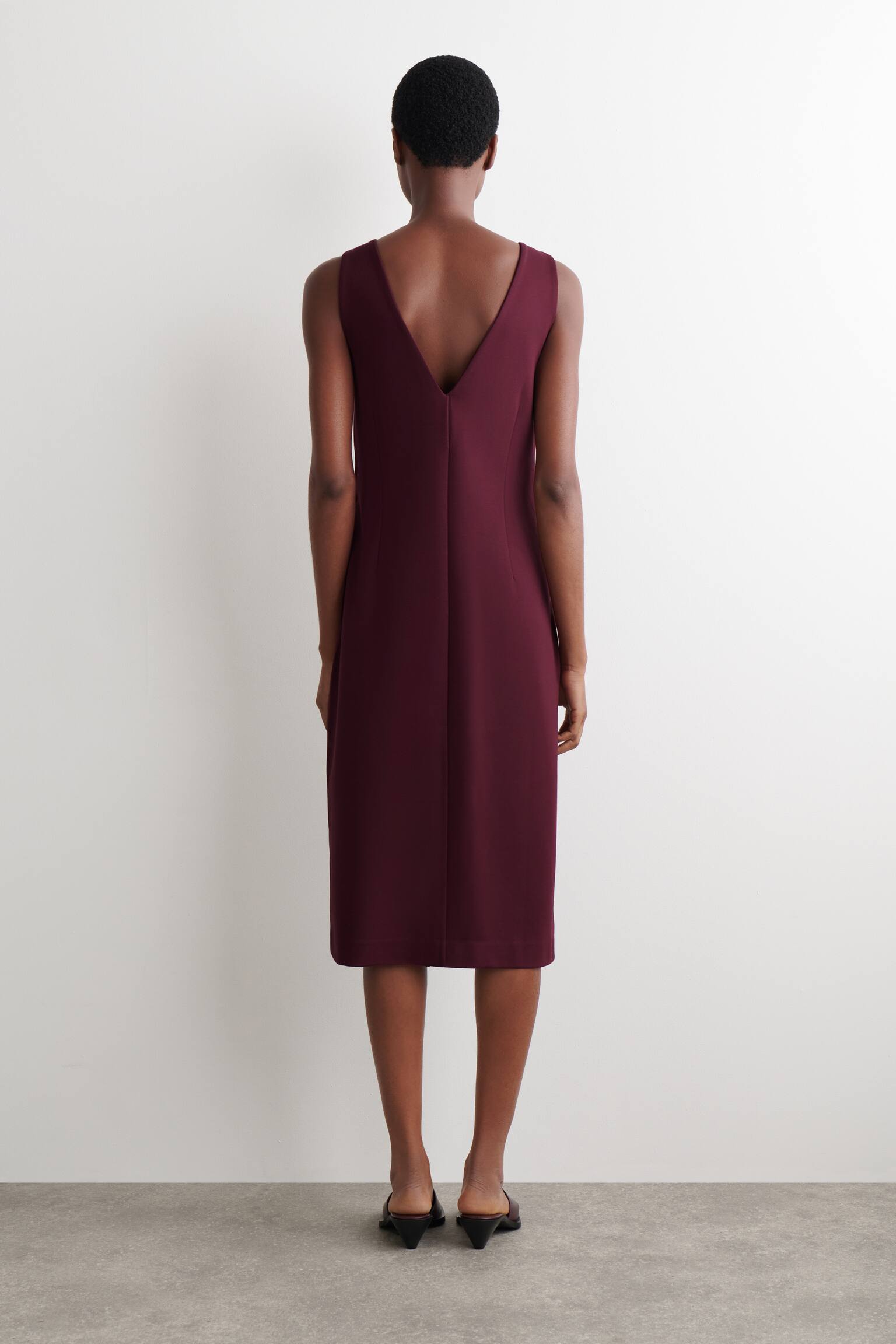 ROBE MIDI PORTEFEUILLE À ENCOLURE EN V - ROUGE PROFOND/NOIR - 6