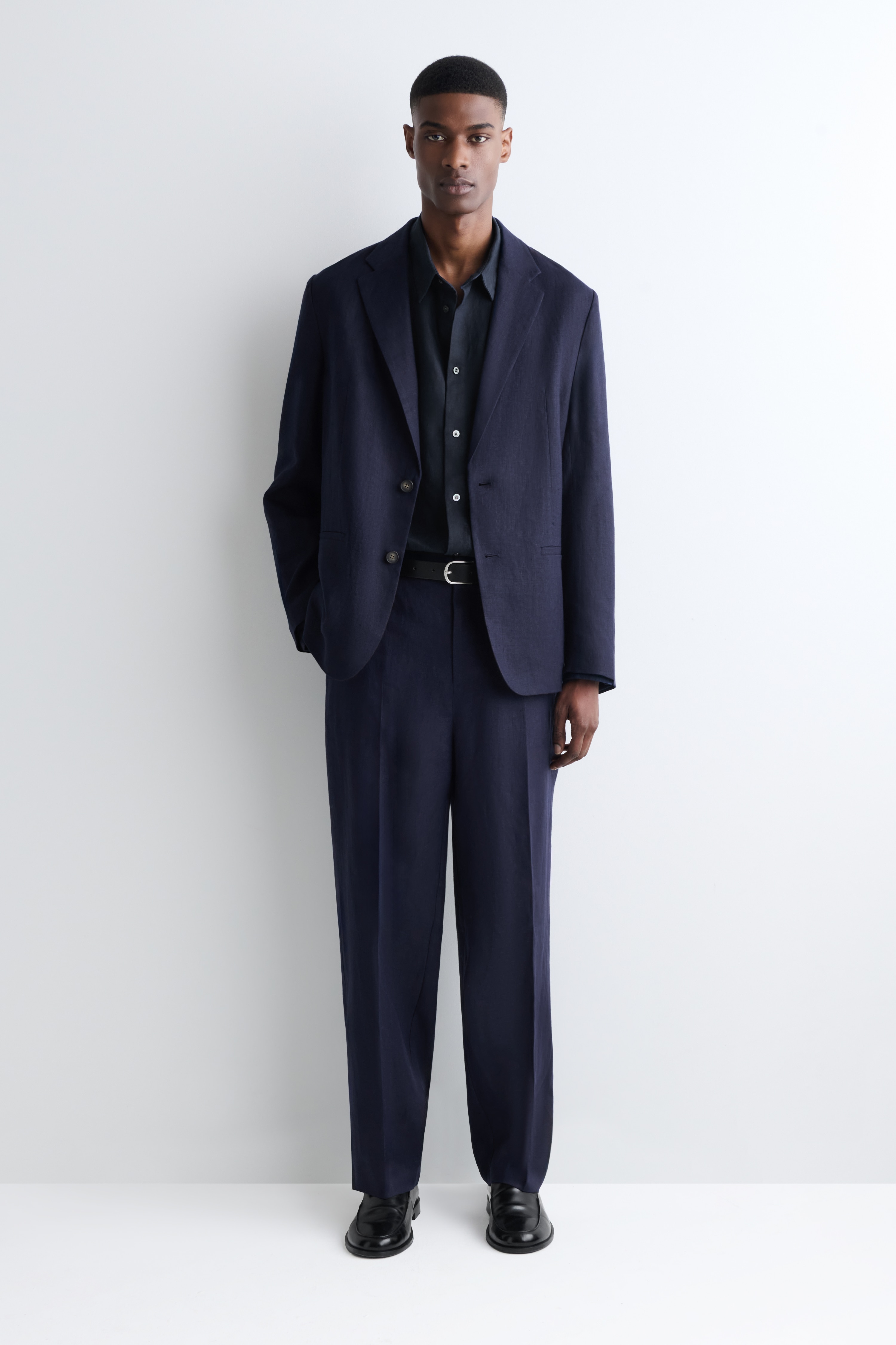 RELAXED LINEN SHIRT