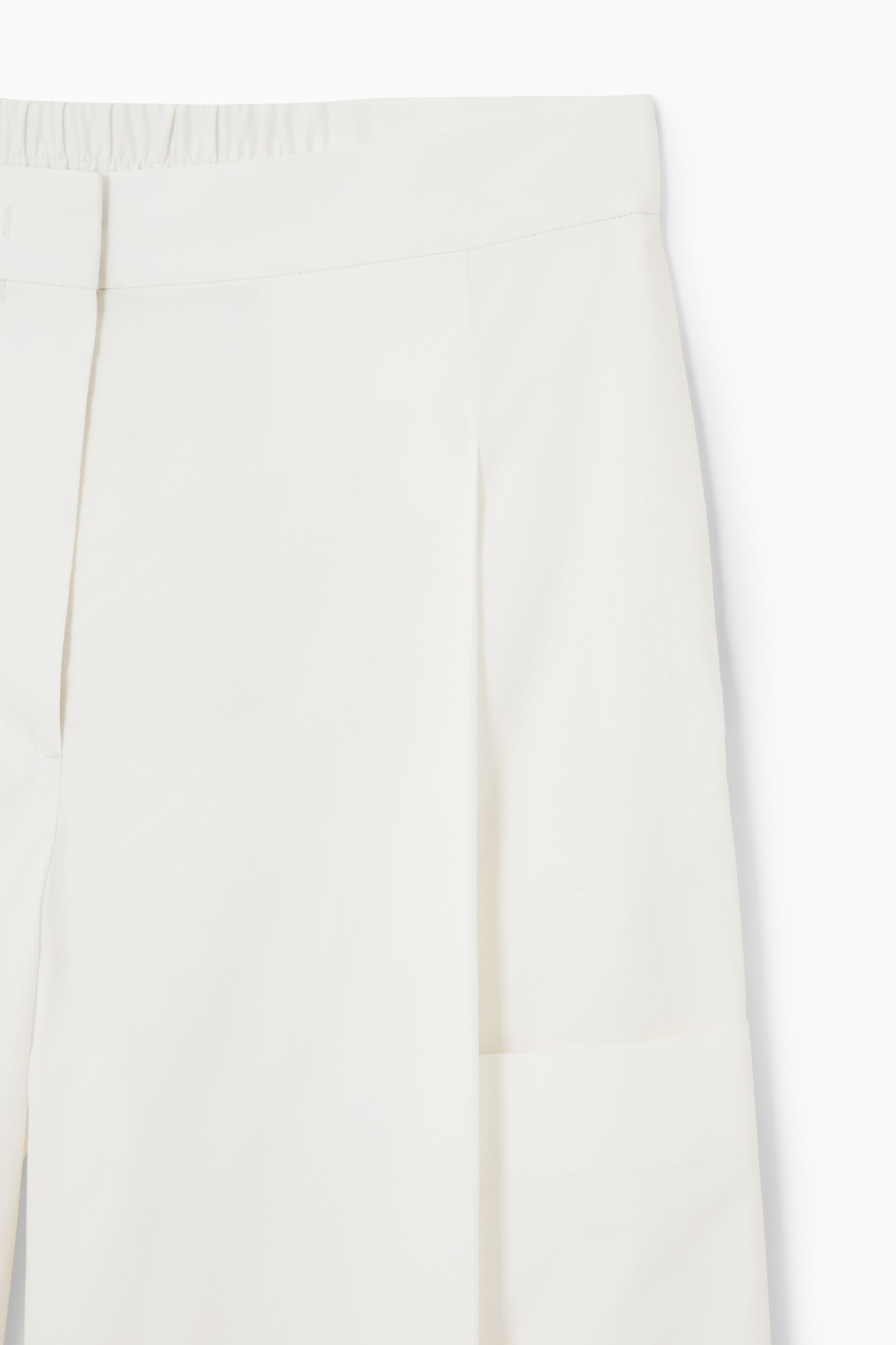Ingrandisci l'immagine: ELASTICATED PLEATED CULOTTES - WHITE - DONNA | H&M CH 2