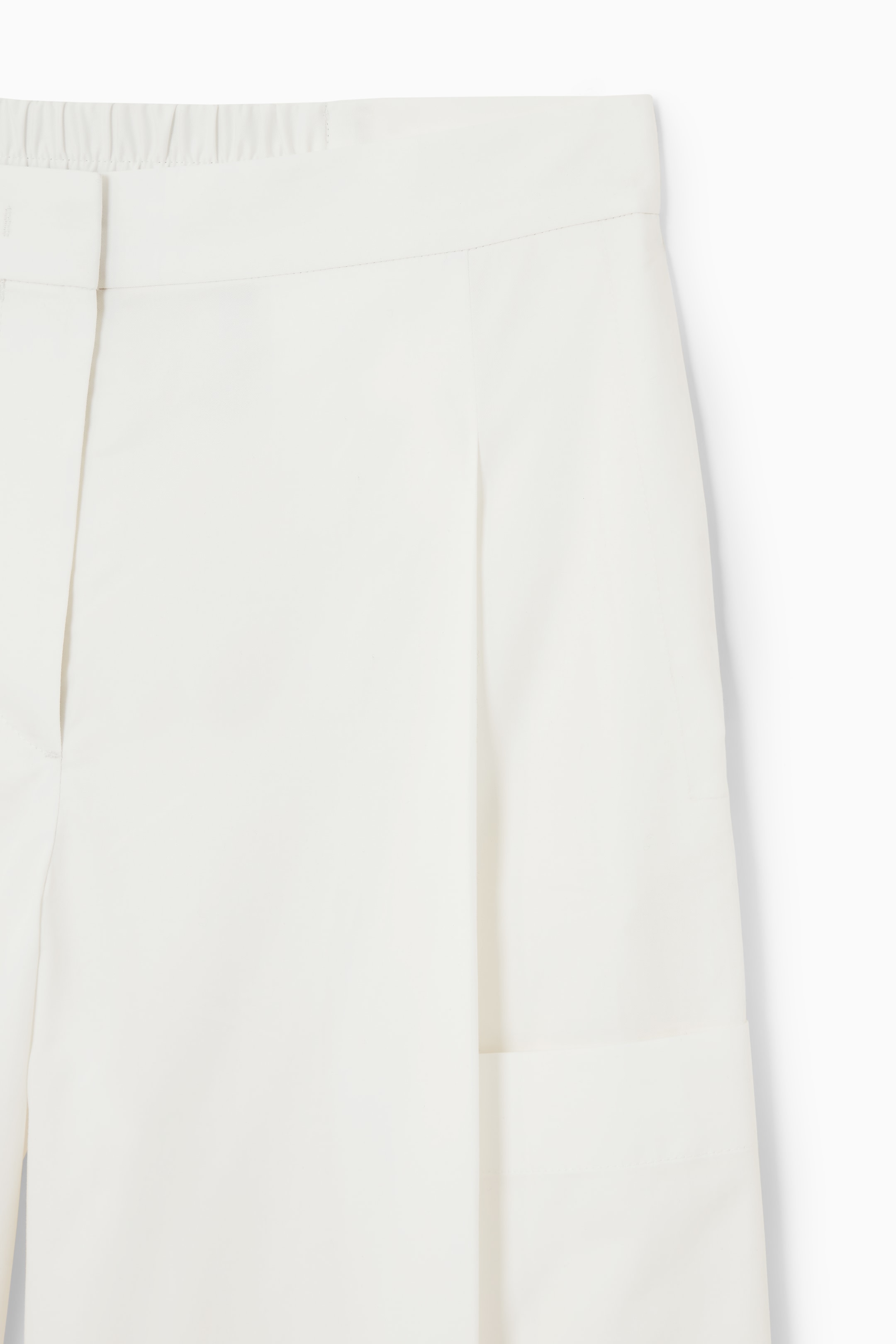 Ingrandisci l'immagine: ELASTICATED PLEATED CULOTTES - WHITE - DONNA | H&M CH 2
