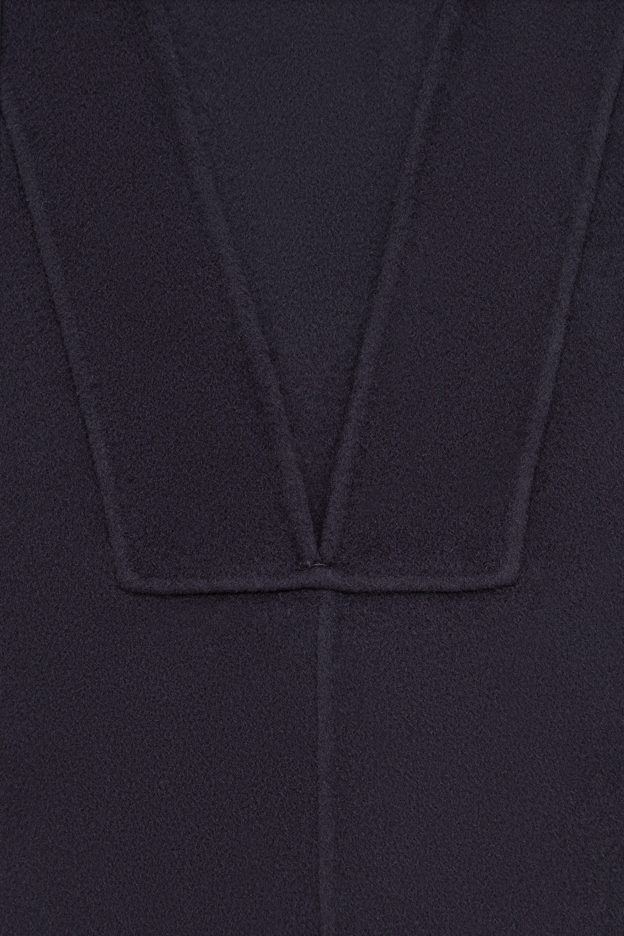 Größeres Bild anzeigen: OVERSIZED-WOLLPULLUNDER MIT V-AUSSCHNITT - Navyblau - Ladies | H&M AT 2