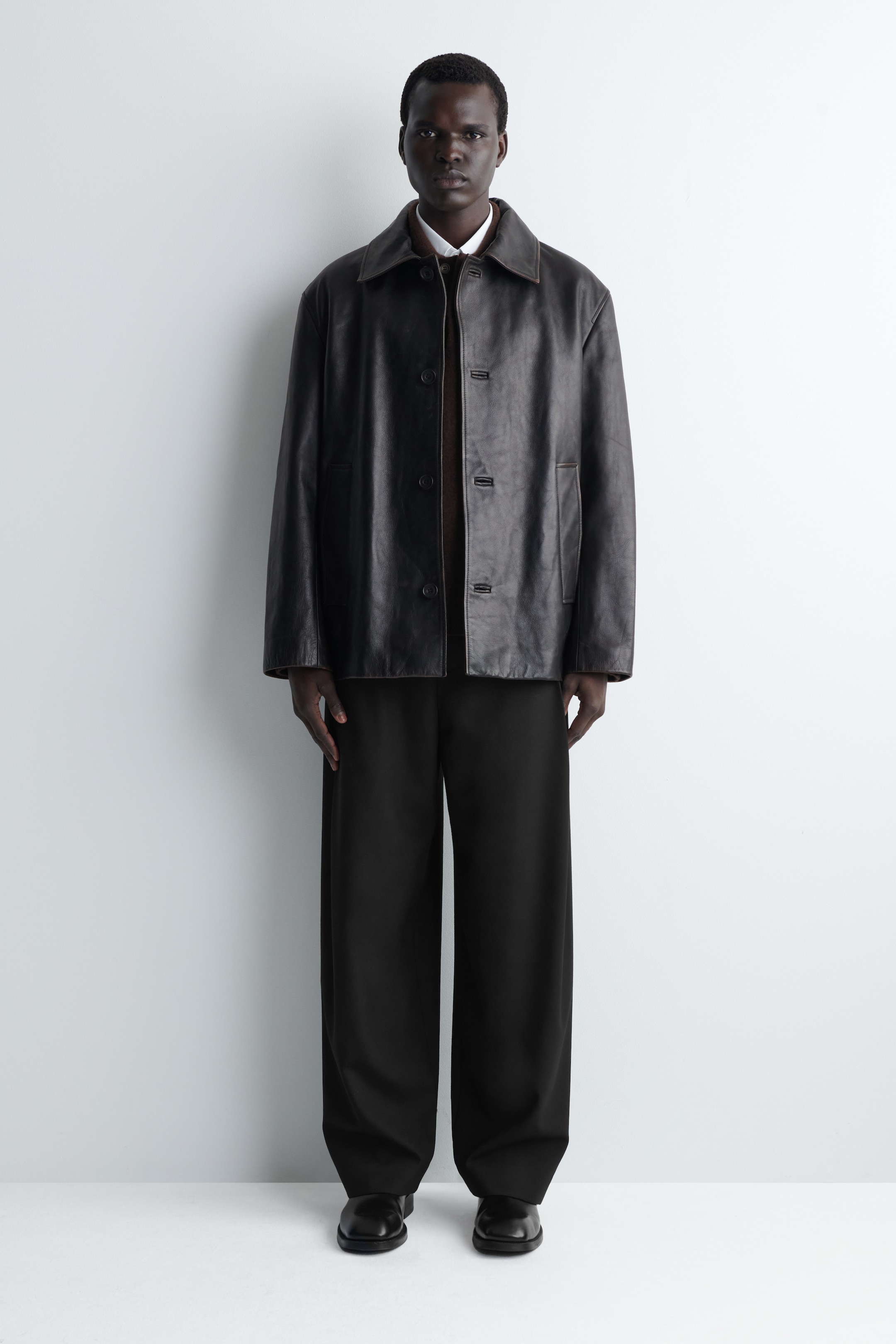 Agrandir l'image: PANTALON LARGE À PLIS EN LAINE - NOIR - HOMME | H&M FR 1