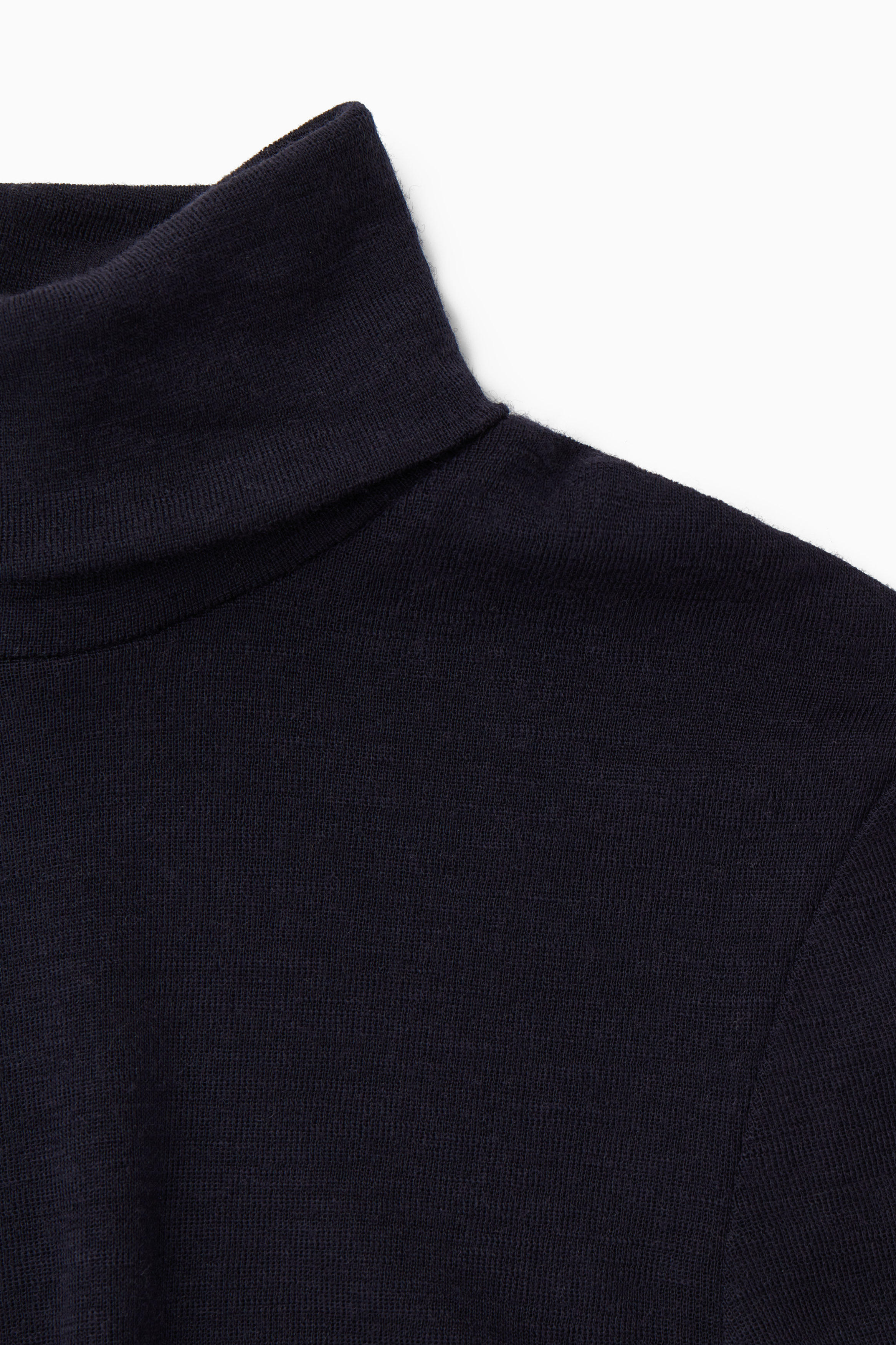 新品　BRIEFING　正規品　 MERINO HIGH NECK KNIT 9049c023dfe3233c09959d17f22b71