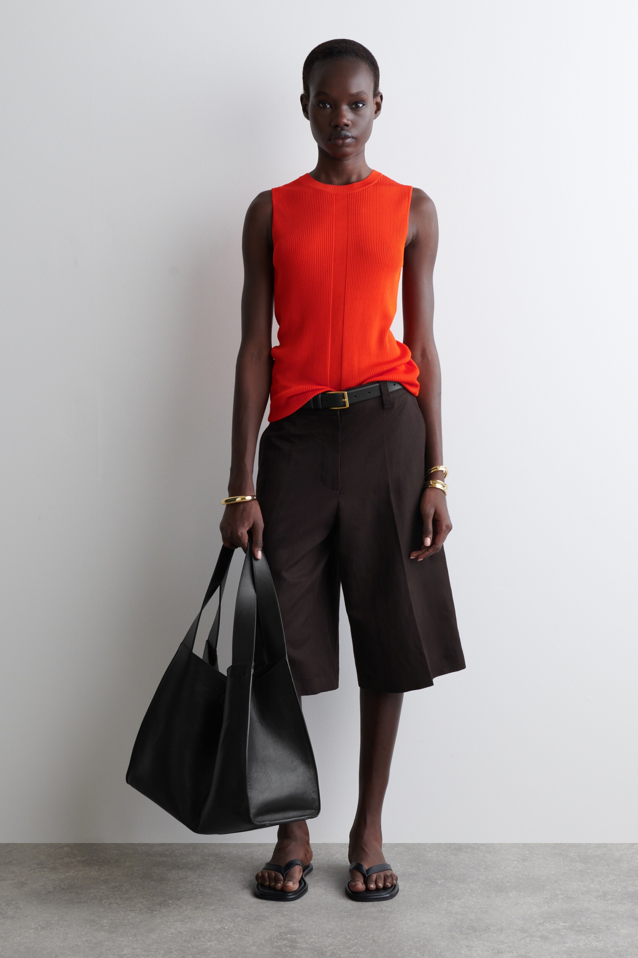 Zobrazit větší obrázek: TÍLKO Z ŽEBROVANÉHO ÚPLETU - ORANŽOVÁ - ŽENY | H&M CZ 2