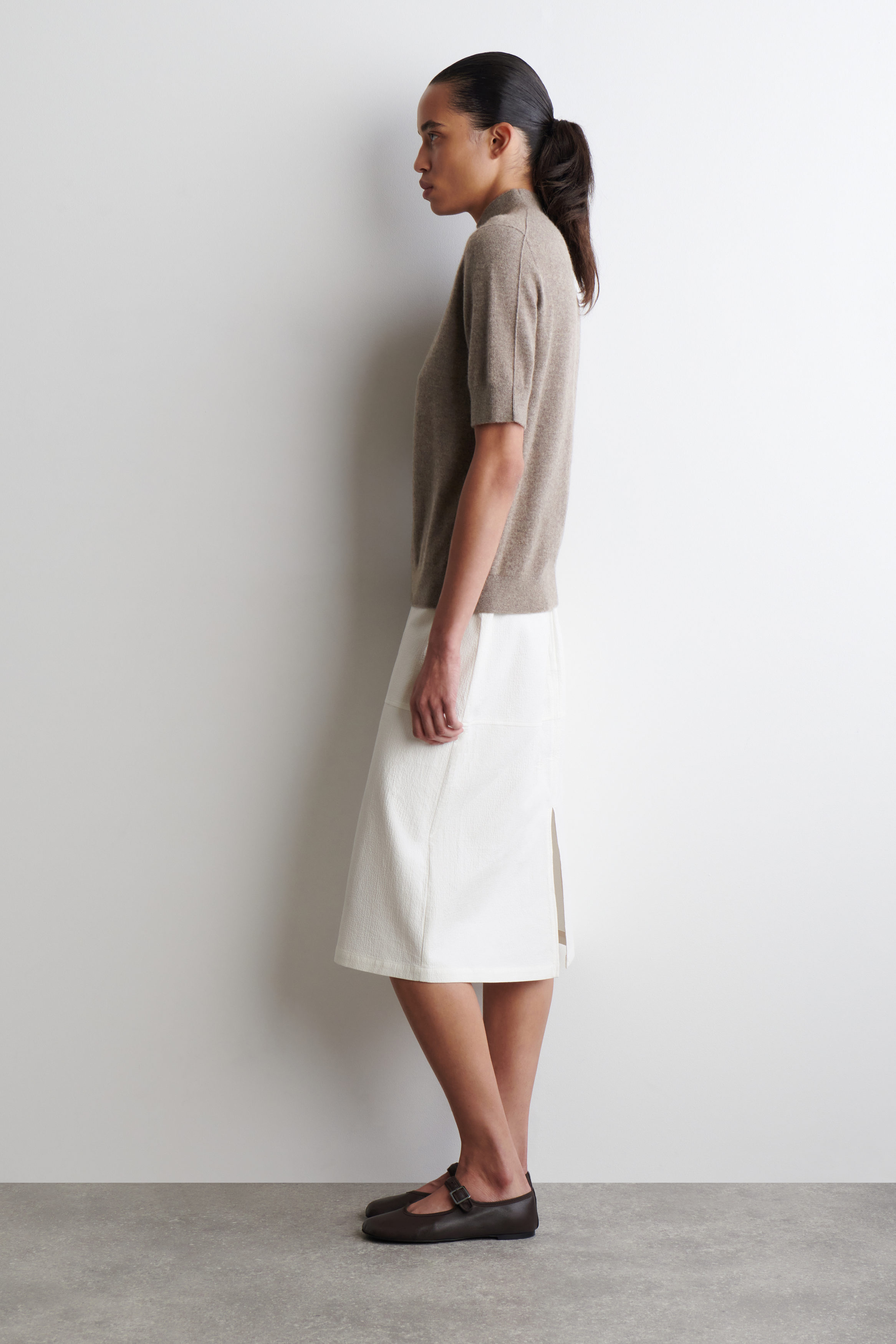 WOMEN SP INCISION SKIRT 完売品　新品タグ付き　Sサイズ NWT - Bianca Nygard Women's Skirt, Size 16, Brown Gold