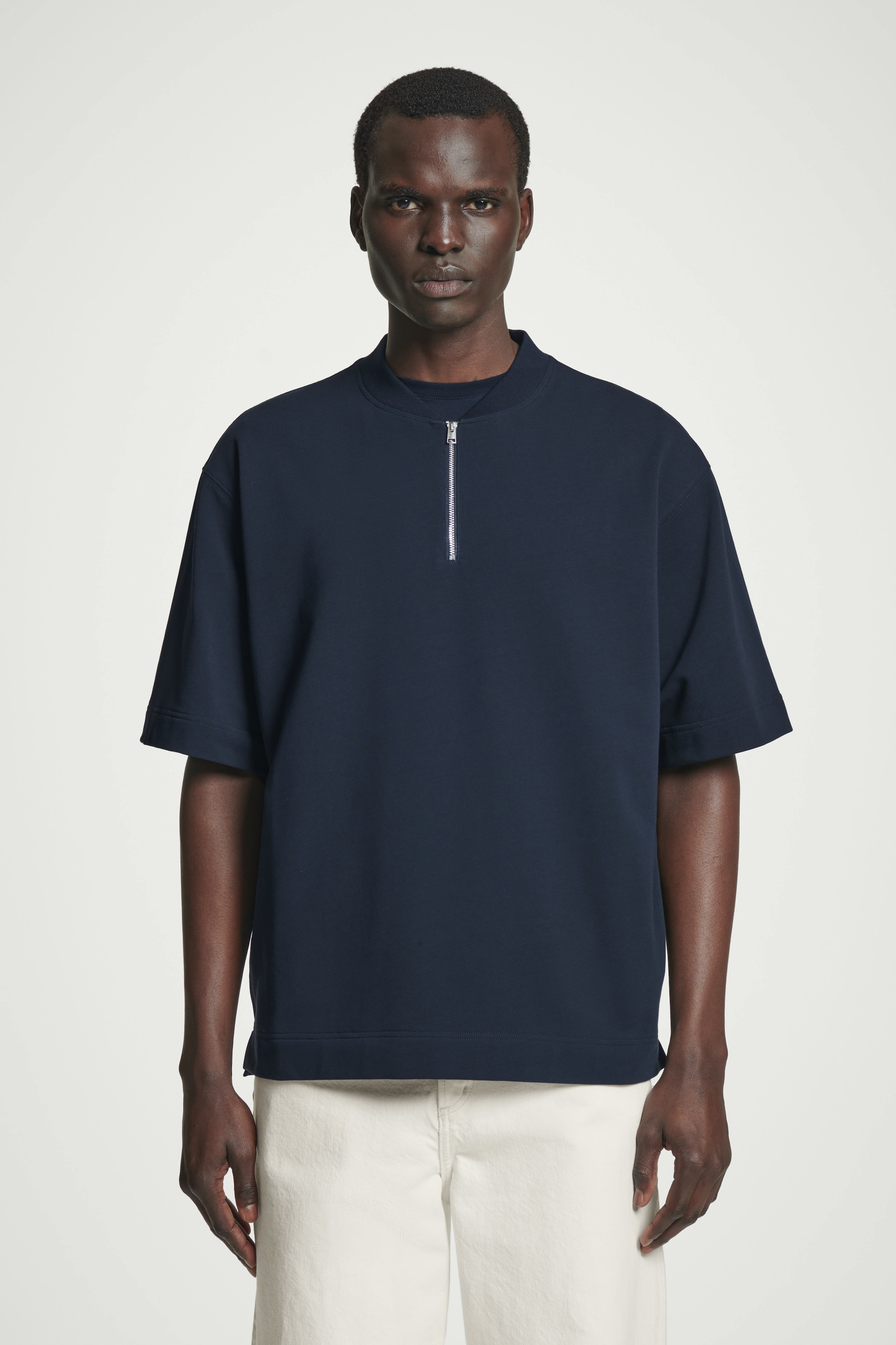 Visualizza immagine più grande: T-SHIRT IN COTONE CON MEZZA CERNIERA - BLU NAVY - UOMO | H&M IT 1