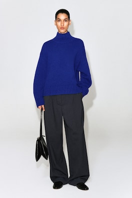 CHUNKY PURE CASHMERE MOCK-NECK SWEATER — COBALT BLUE 3