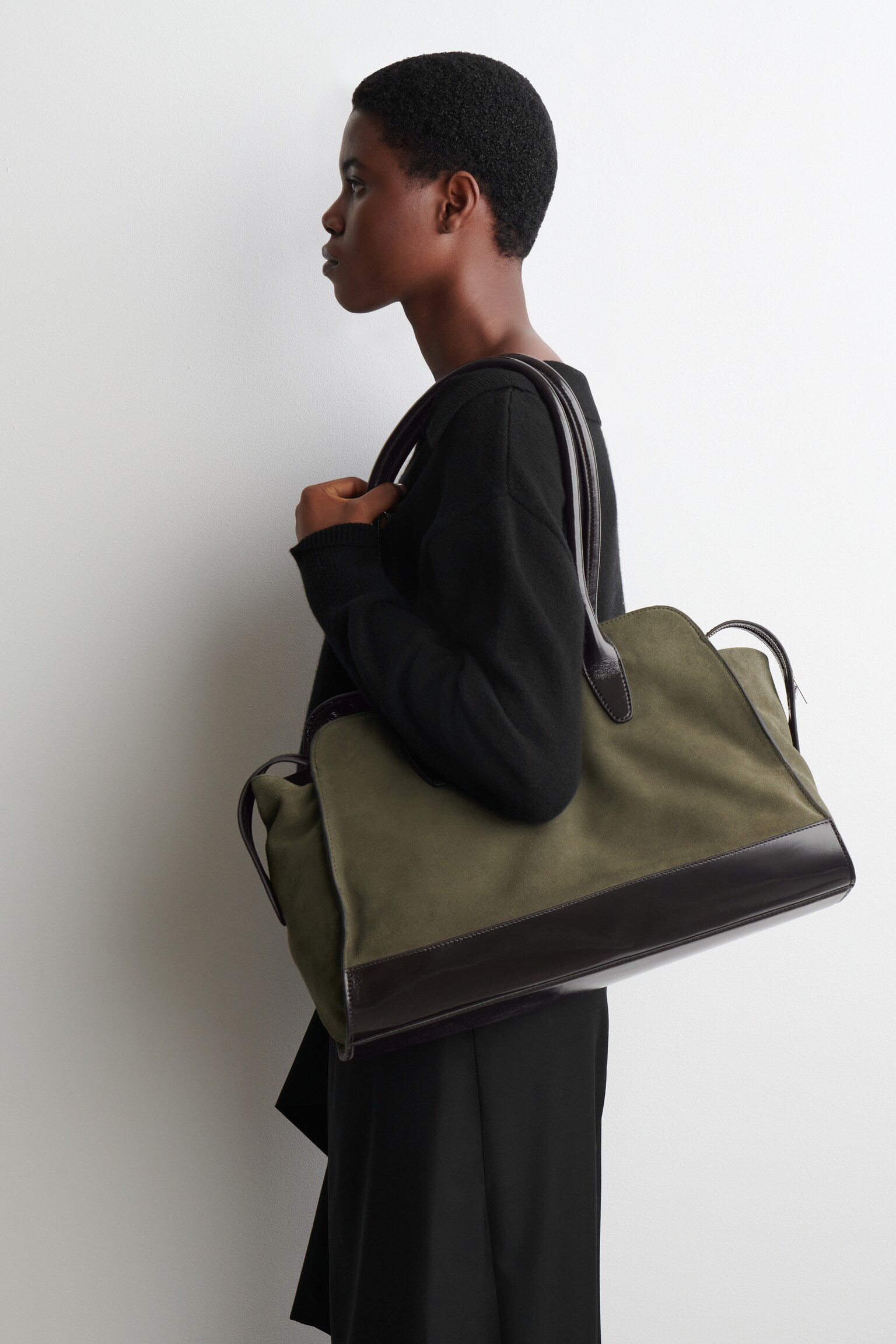 AVENUE TOTE BAG - SUEDE - TAUPE / DARK BROWN - 4
