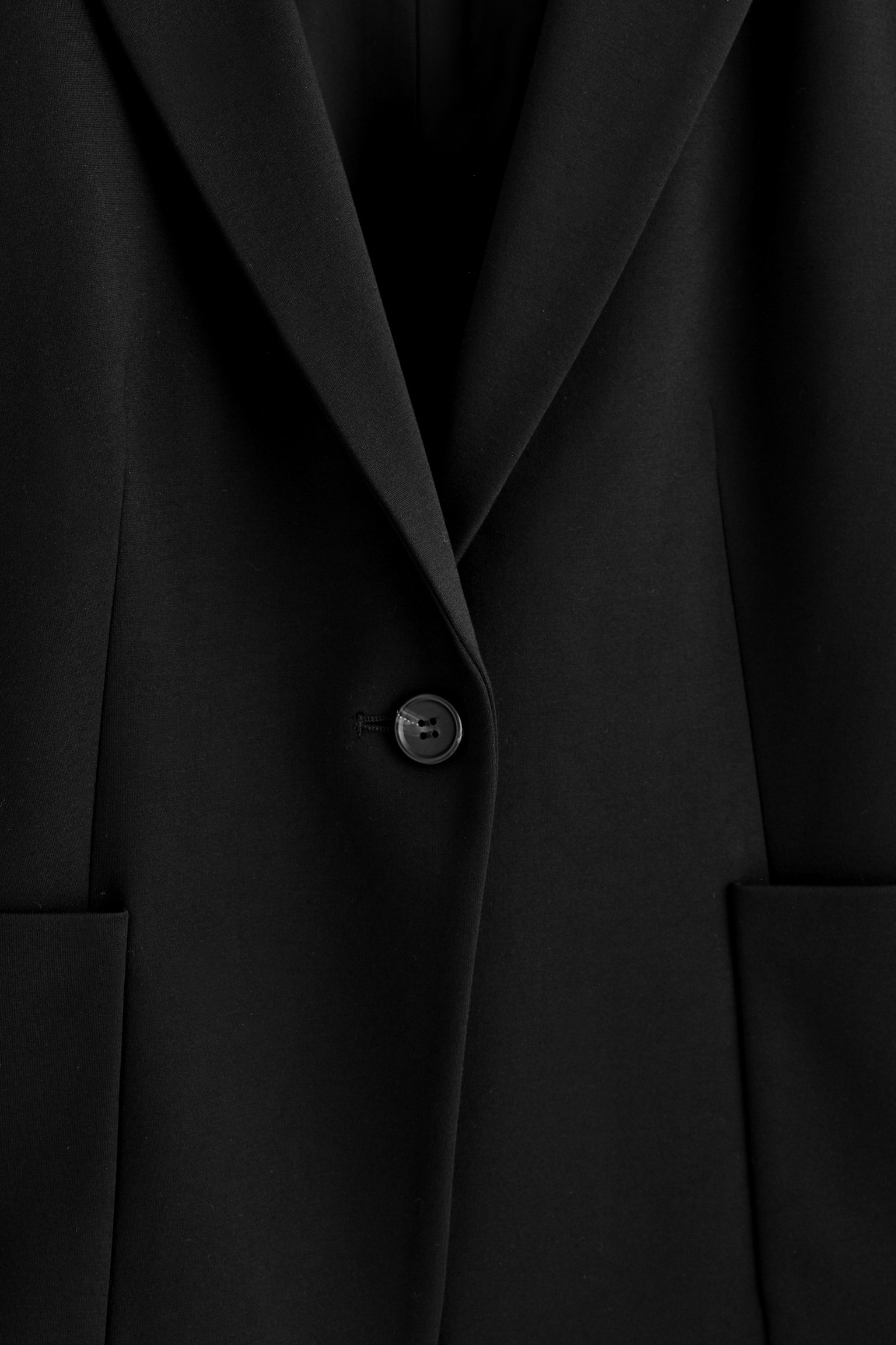 SLIM SINGLE-BREASTED BLAZER - BLACK - 6