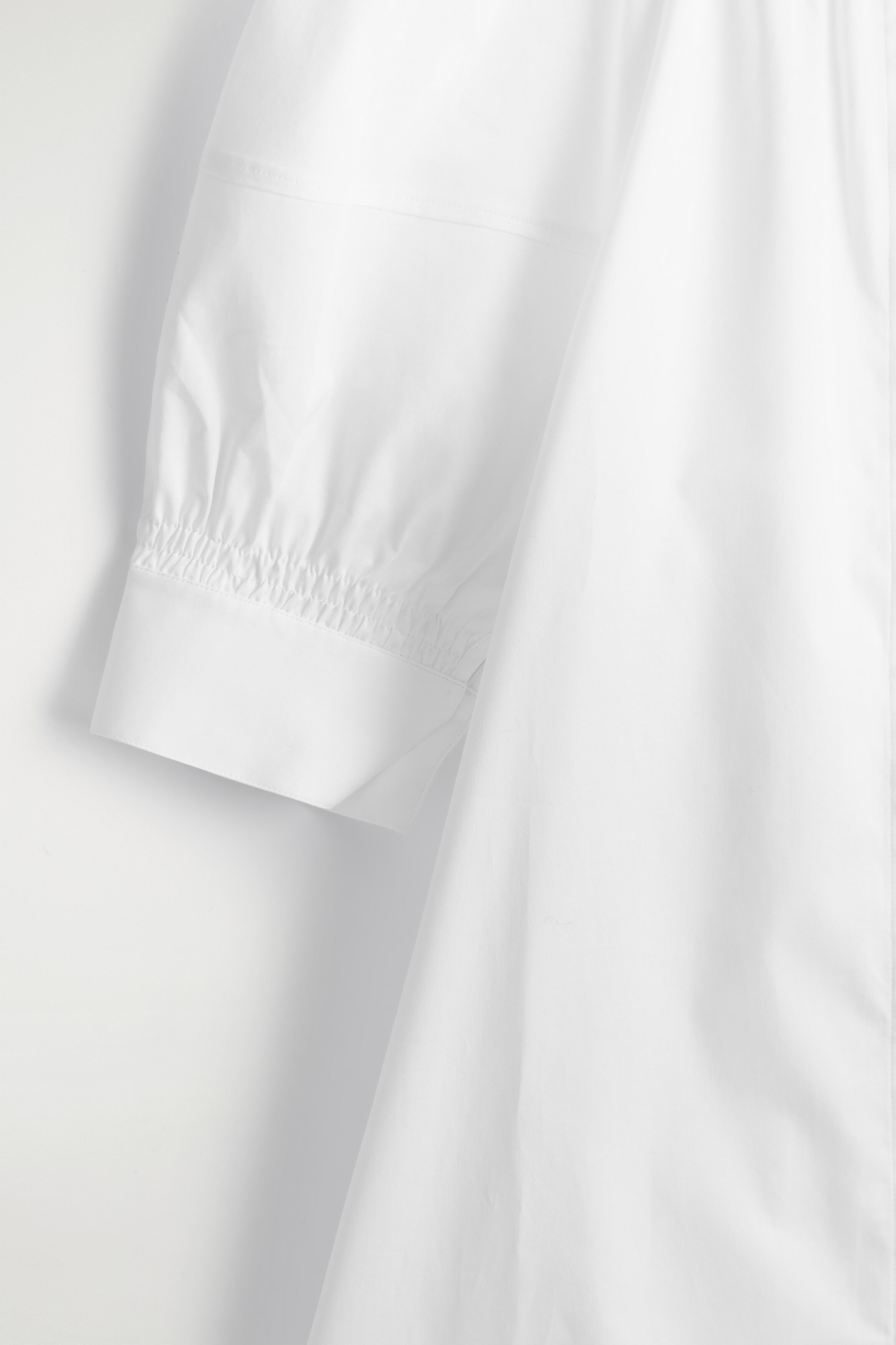 StillMedia/DescriptiveDetail