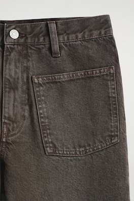 PATCH-POCKET STRAIGHT-LEG JEANS — BROWN 5
