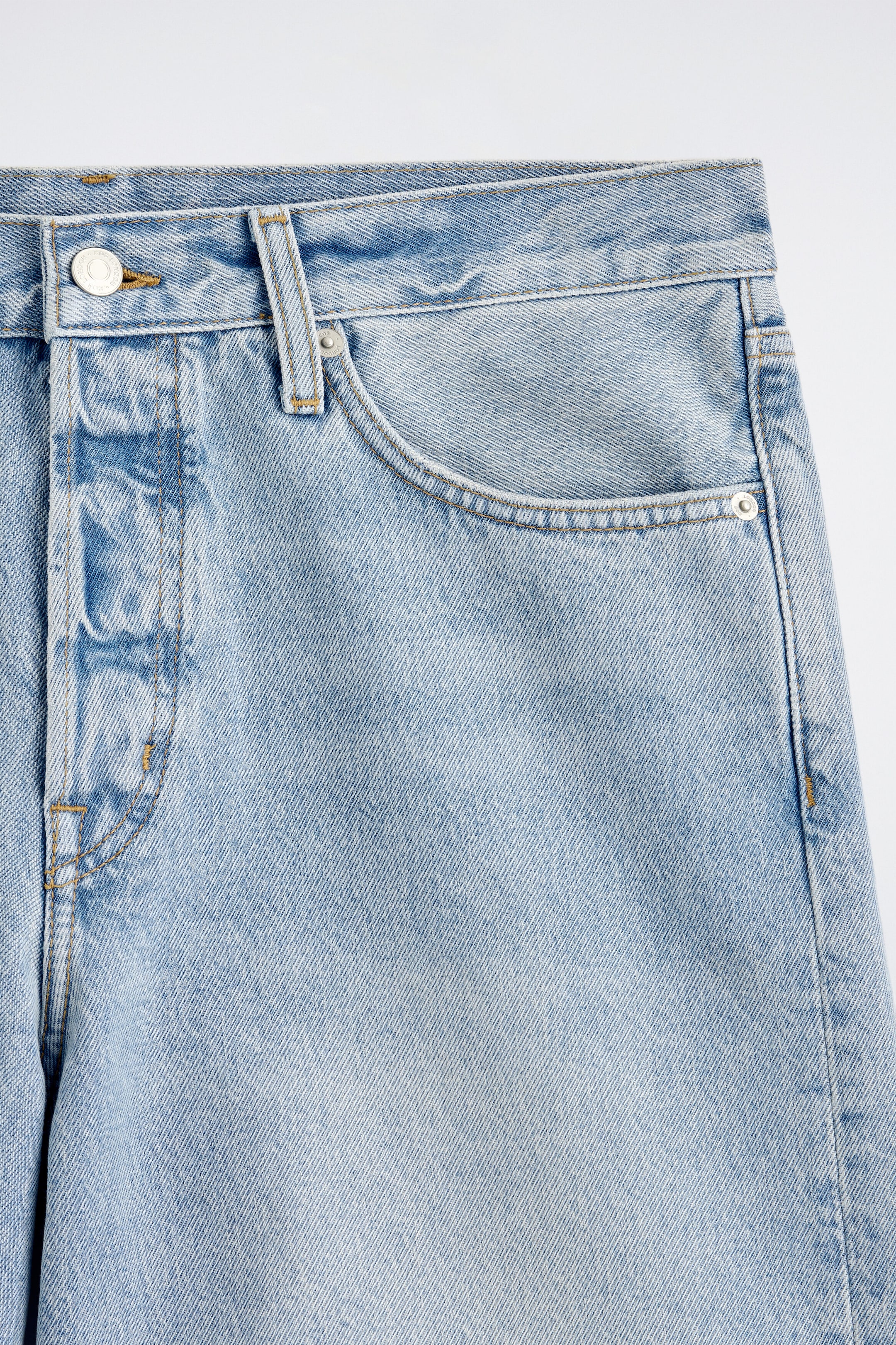 StillMedia/DescriptiveDetail