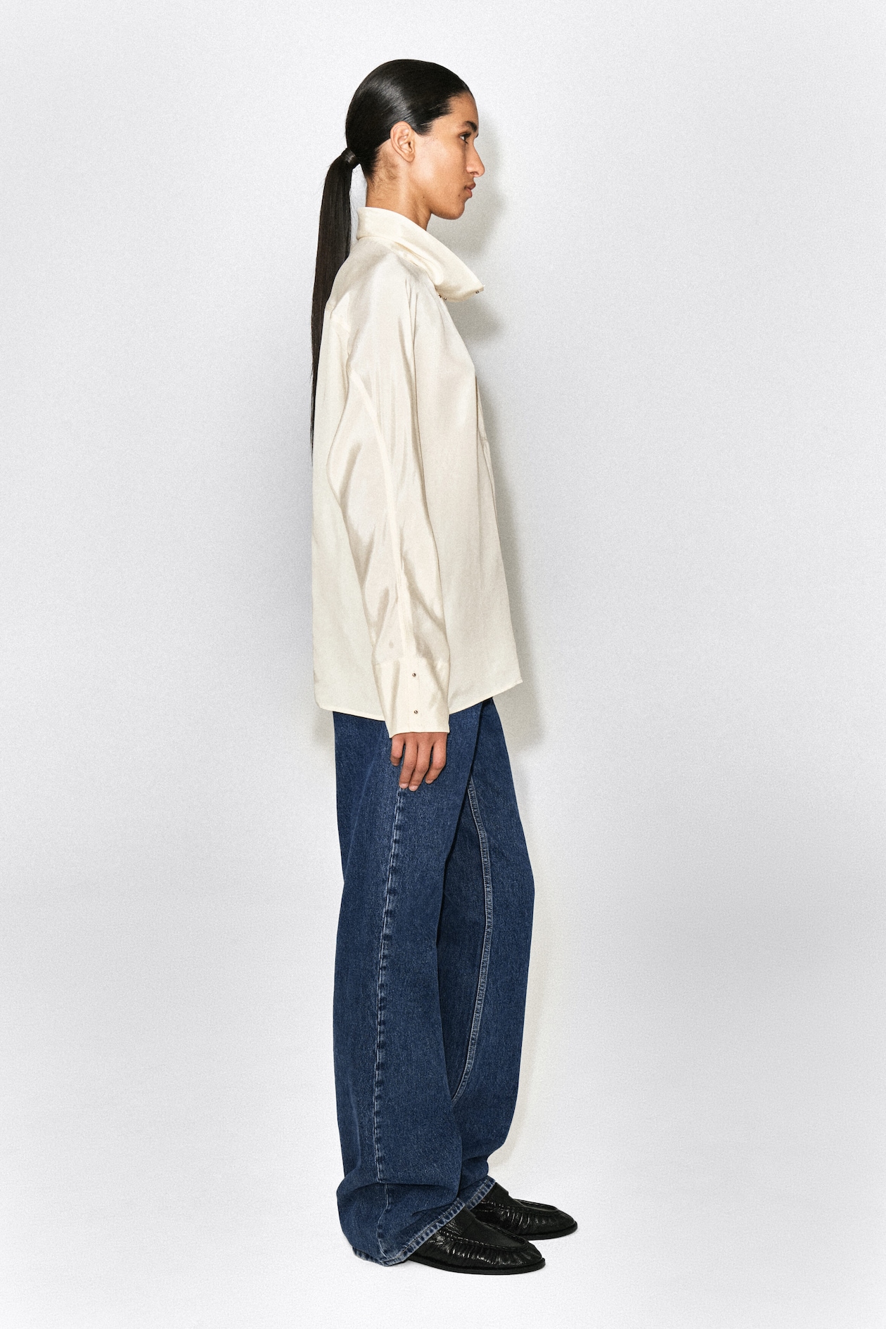 STUD-DETAIL MOCK-NECK BLOUSE — CAPPUCCINO