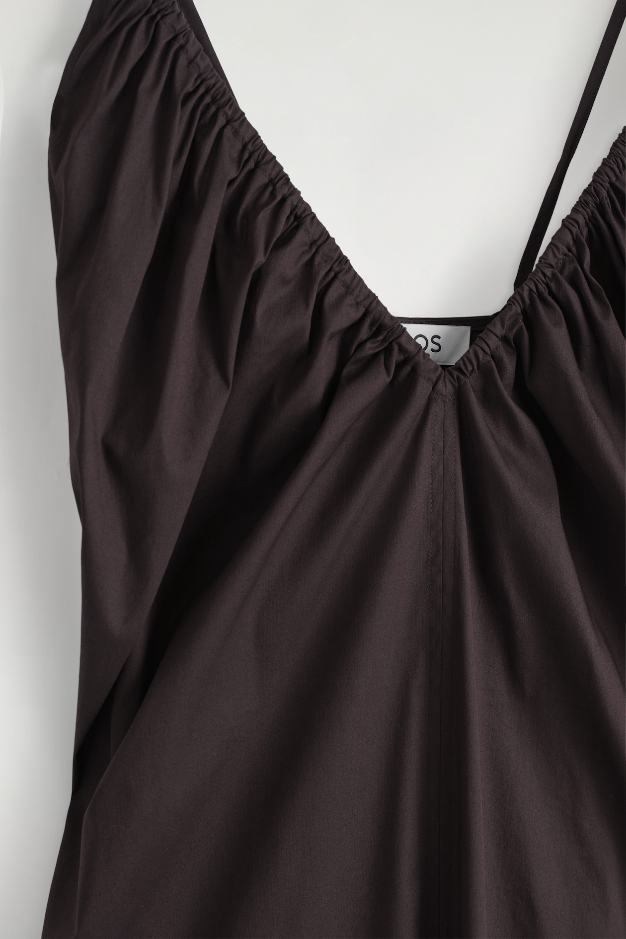GATHERED V-NECK MAXI DRESS - DARK BROWN | COS