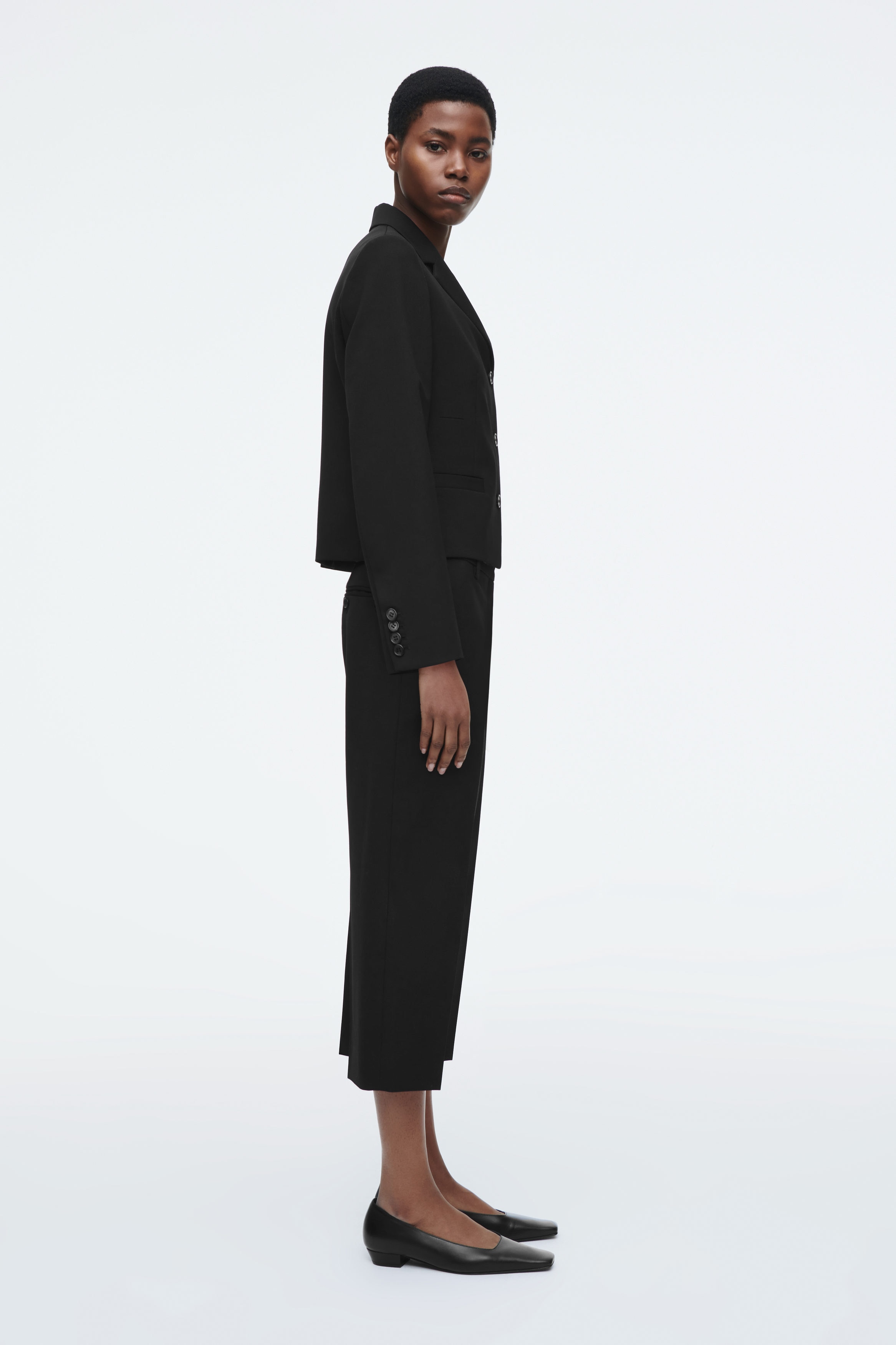 SHORT WOOL BLAZER - BLACK | COS