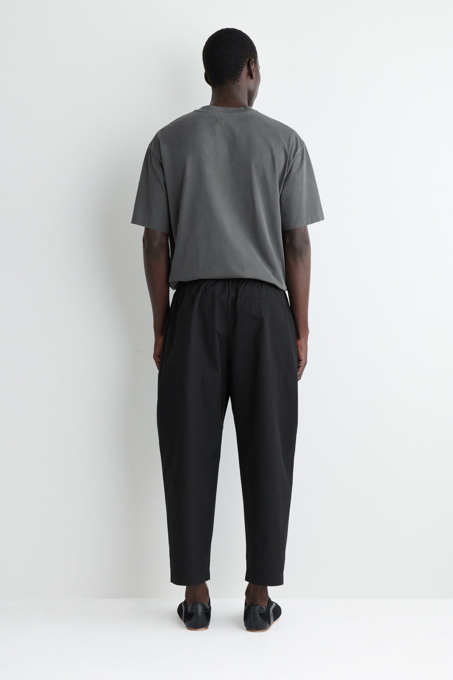 JOGGERS DE ALGODÓN BARRE FIT - NEGRO - 7