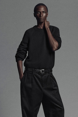 CHUNKY CASHMERE SWEATER — BLACK 8