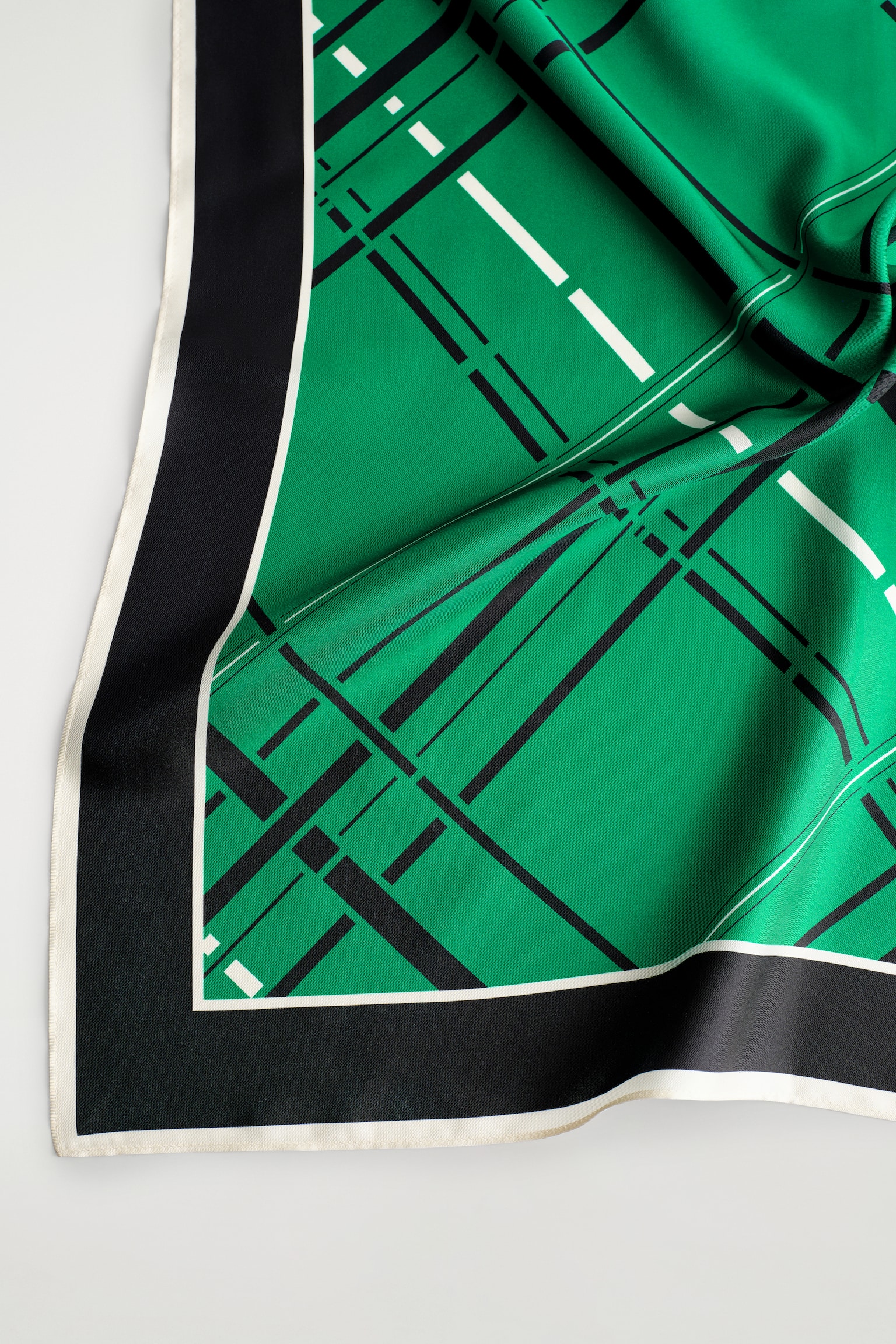 CHECKED SILK SCARF - GREEN / BLACK / CHECKED - 3
