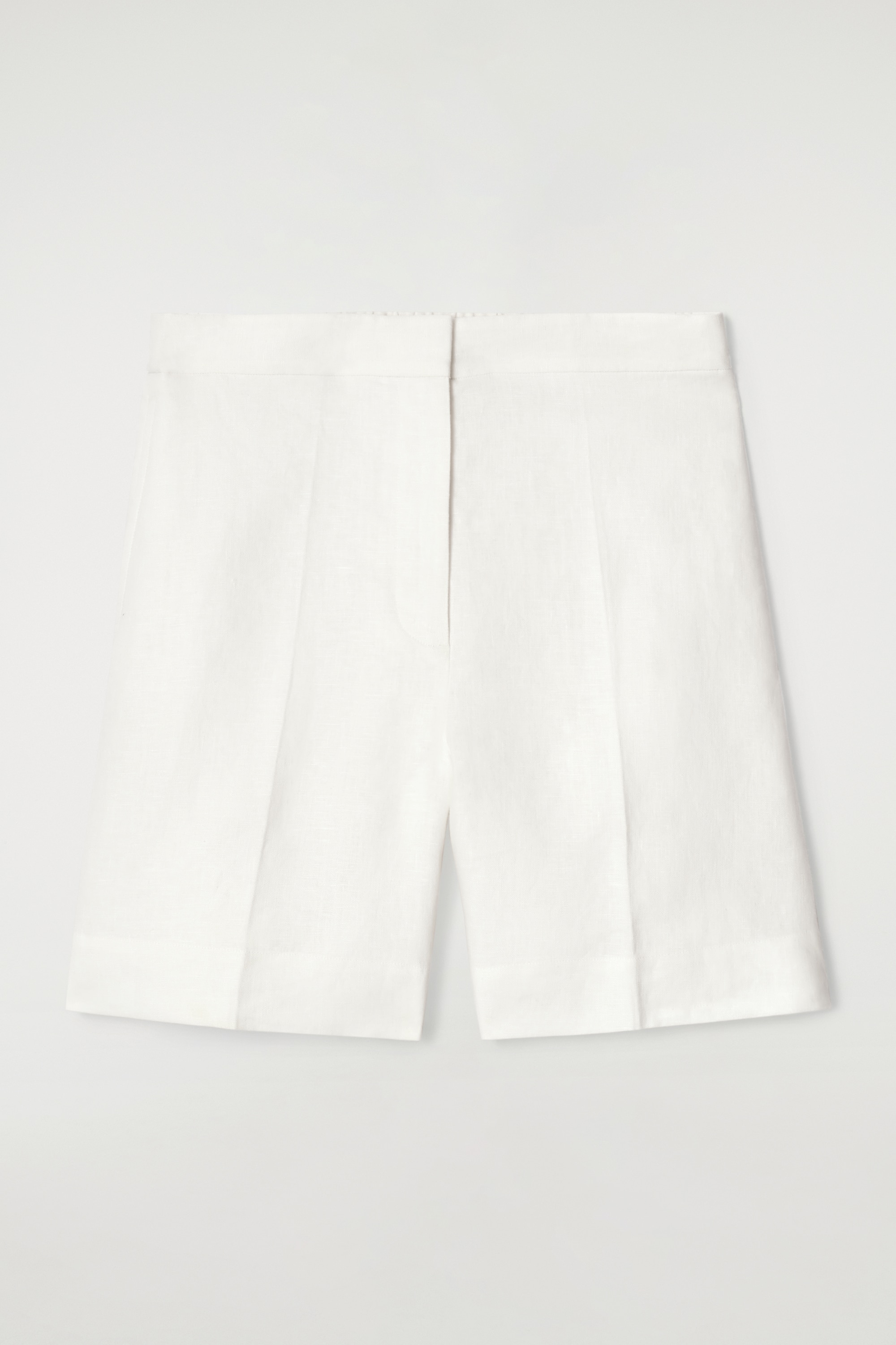 TAILORED ELASTICATED LINEN SHORTS - WHITE/BUTTER YELLOW/NAVY/OCHRE