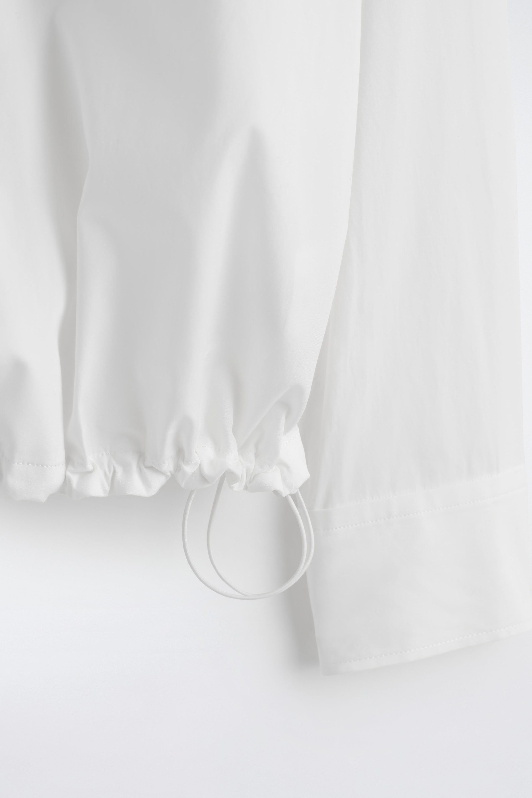 StillMedia/DescriptiveDetail