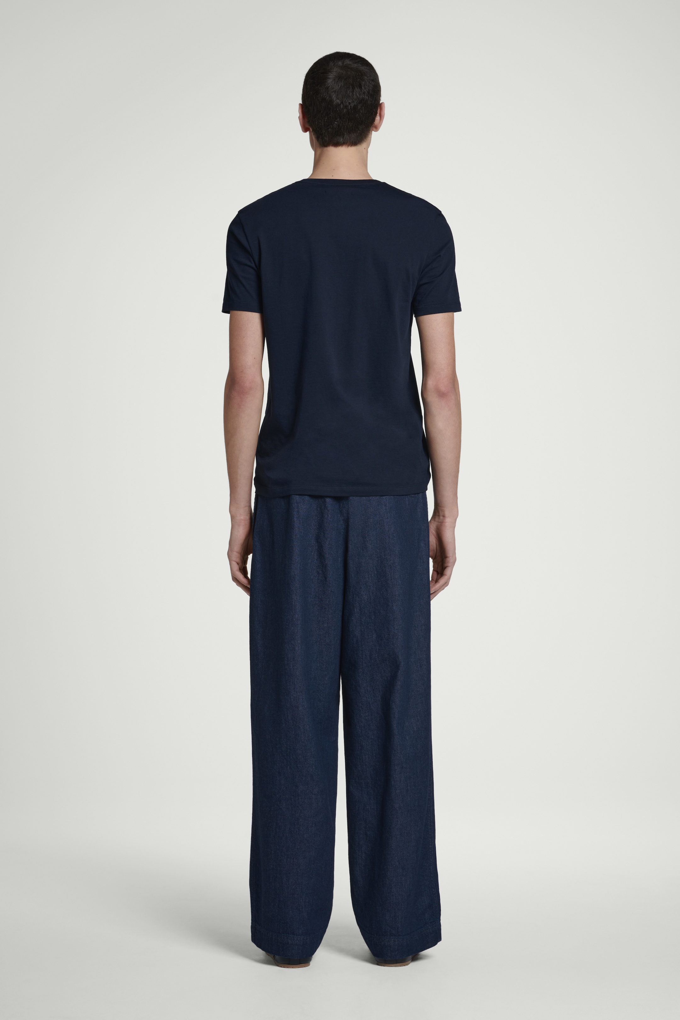 Grotere afbeelding bekijken: 3-PACK REGULIERE KATOENEN T-SHIRTS - MARINE / GRIJS / WIT - HEREN | H&M BE 3