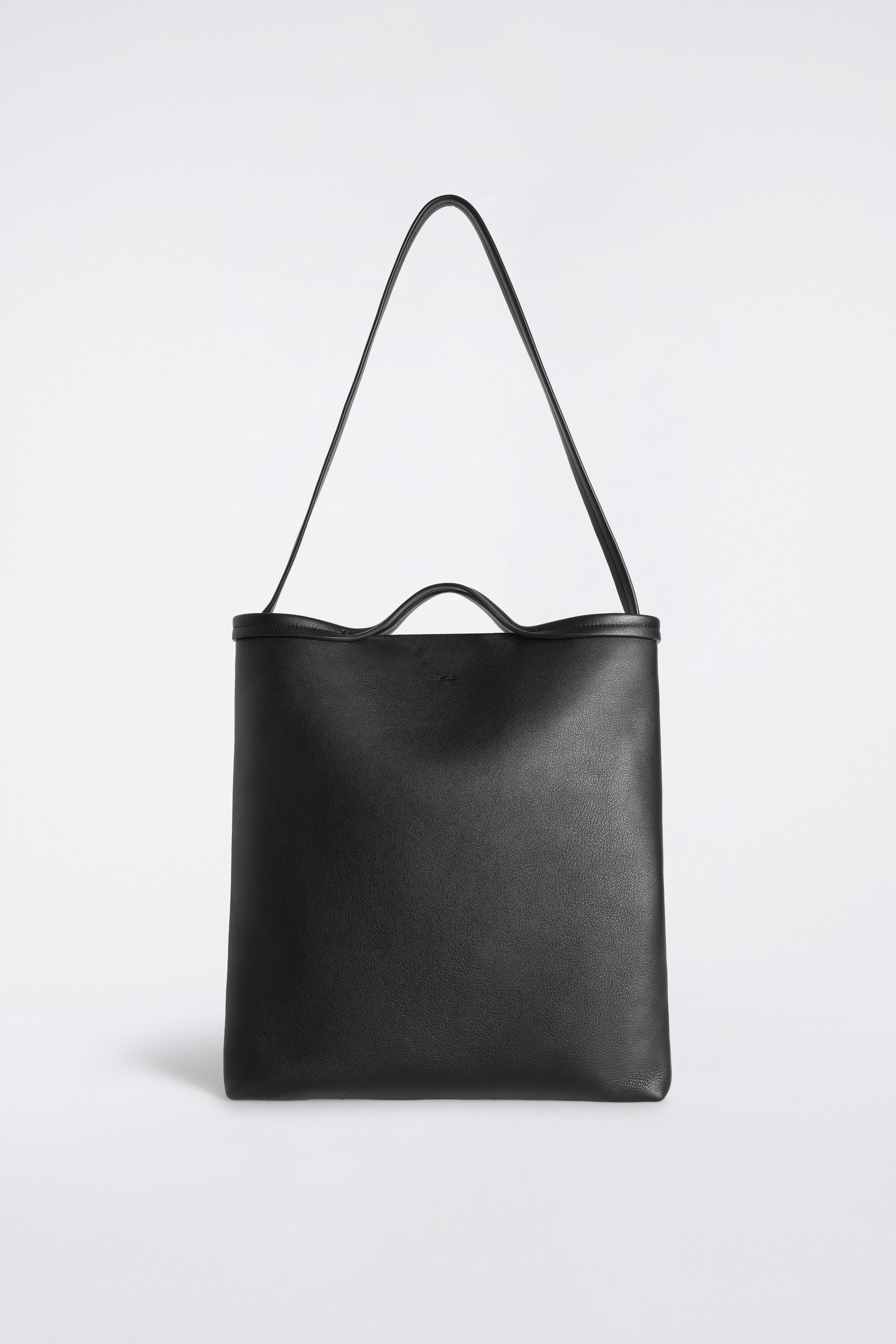 TETHER TOTE BAG - LEATHER - thumbnail 3