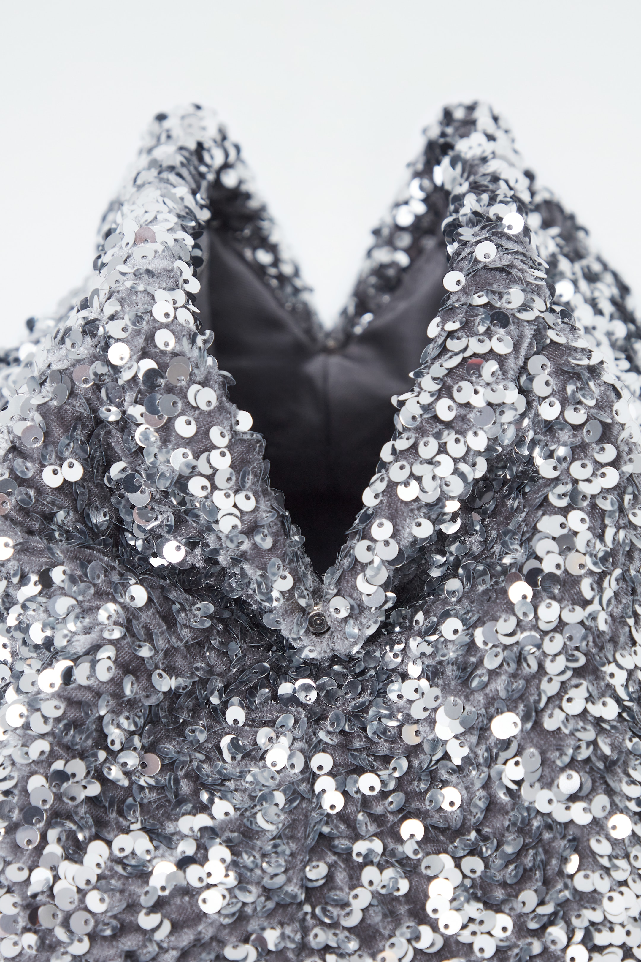 Grösseres Bild ansehen: OVERSIZED-CLUTCH MIT PAILLETTEN - SILBER - DAMEN | H&M CH 2