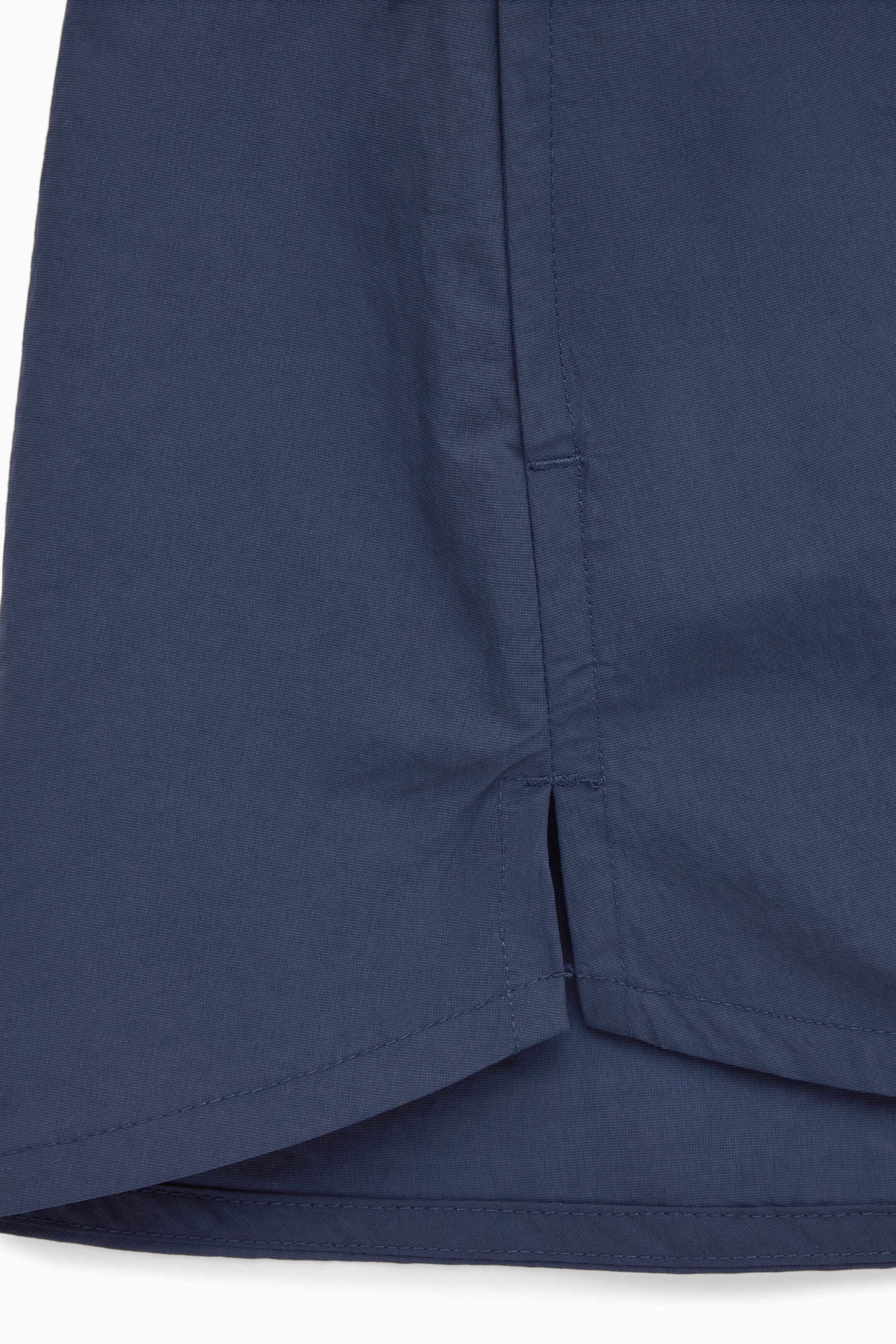 StillMedia/DescriptiveDetail