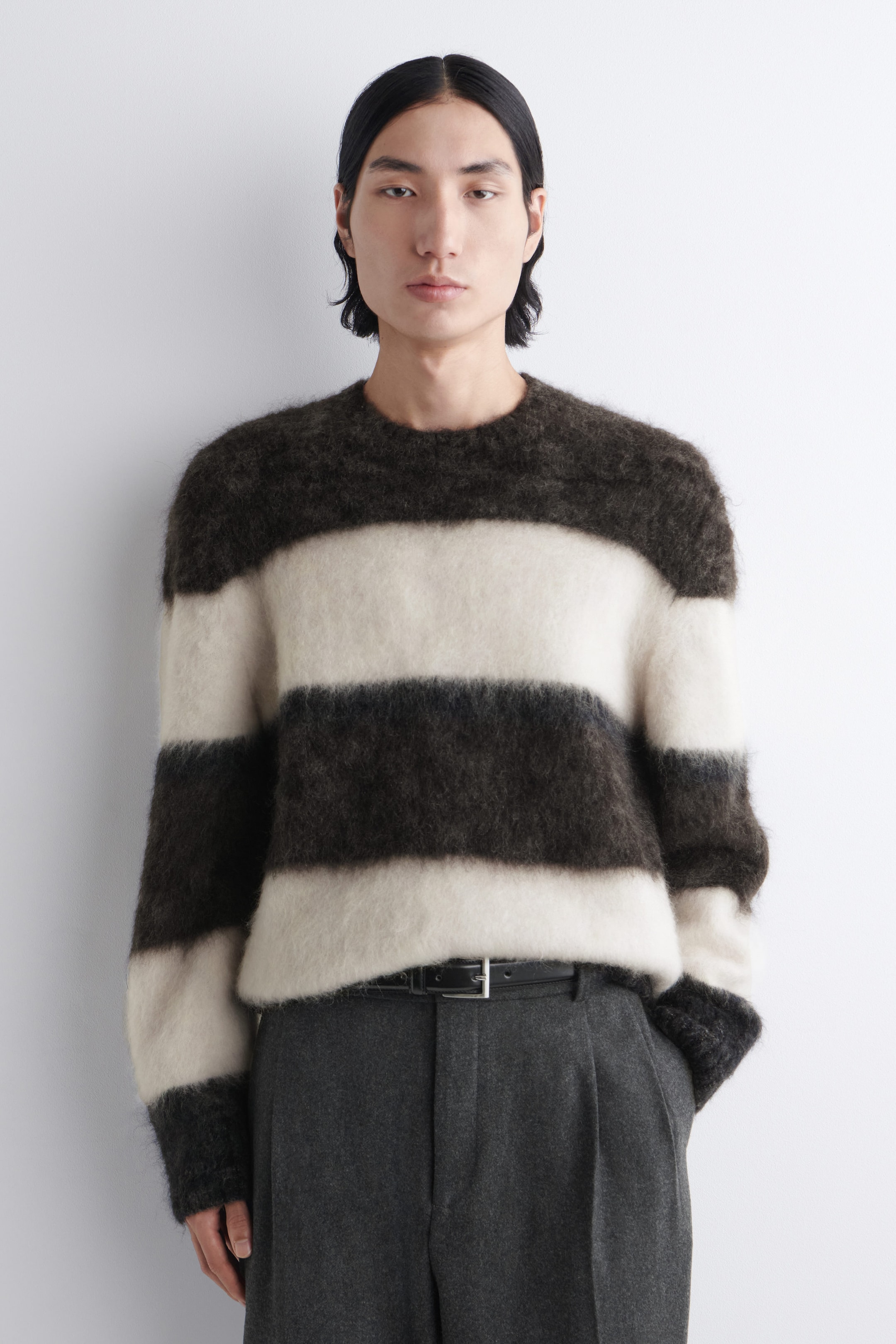 COLOR-BLOCK MOHAIR CREW-NECK SWEATER