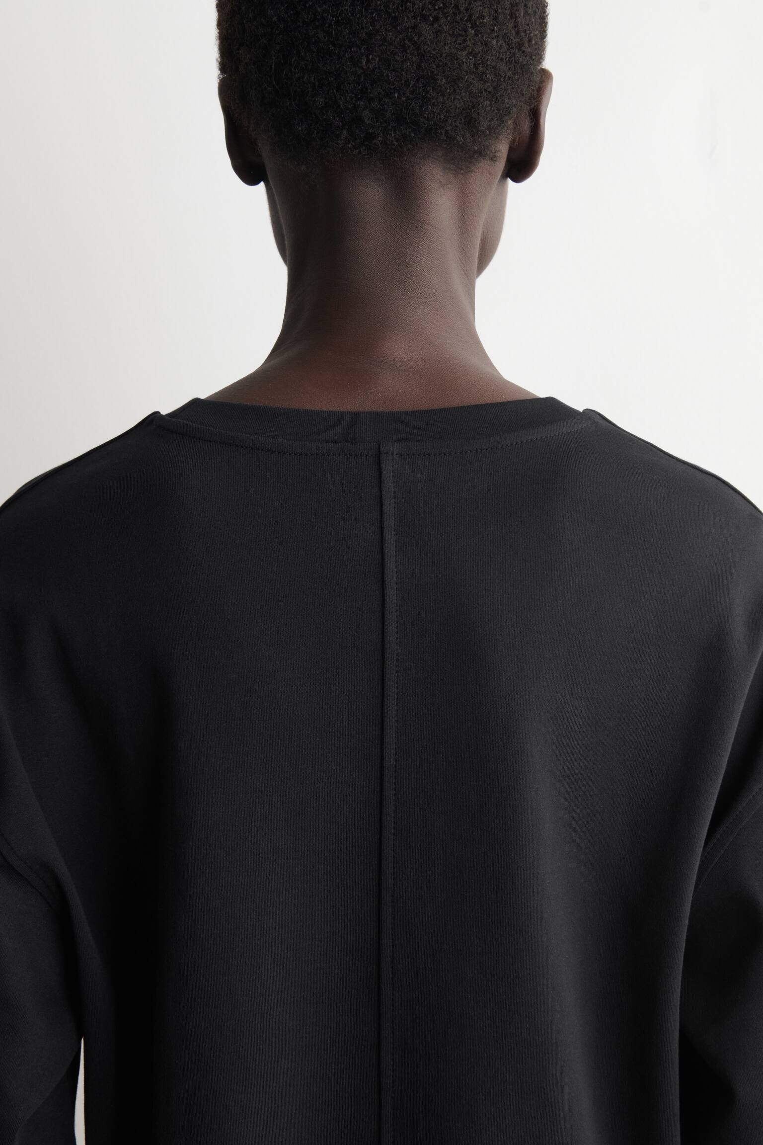 T-SHIRT OVERSIZE IN COTONE DAL TAGLIO BOXY - NERO/BIANCO/MARRONE SCURO/GIALLO BURRO - 5