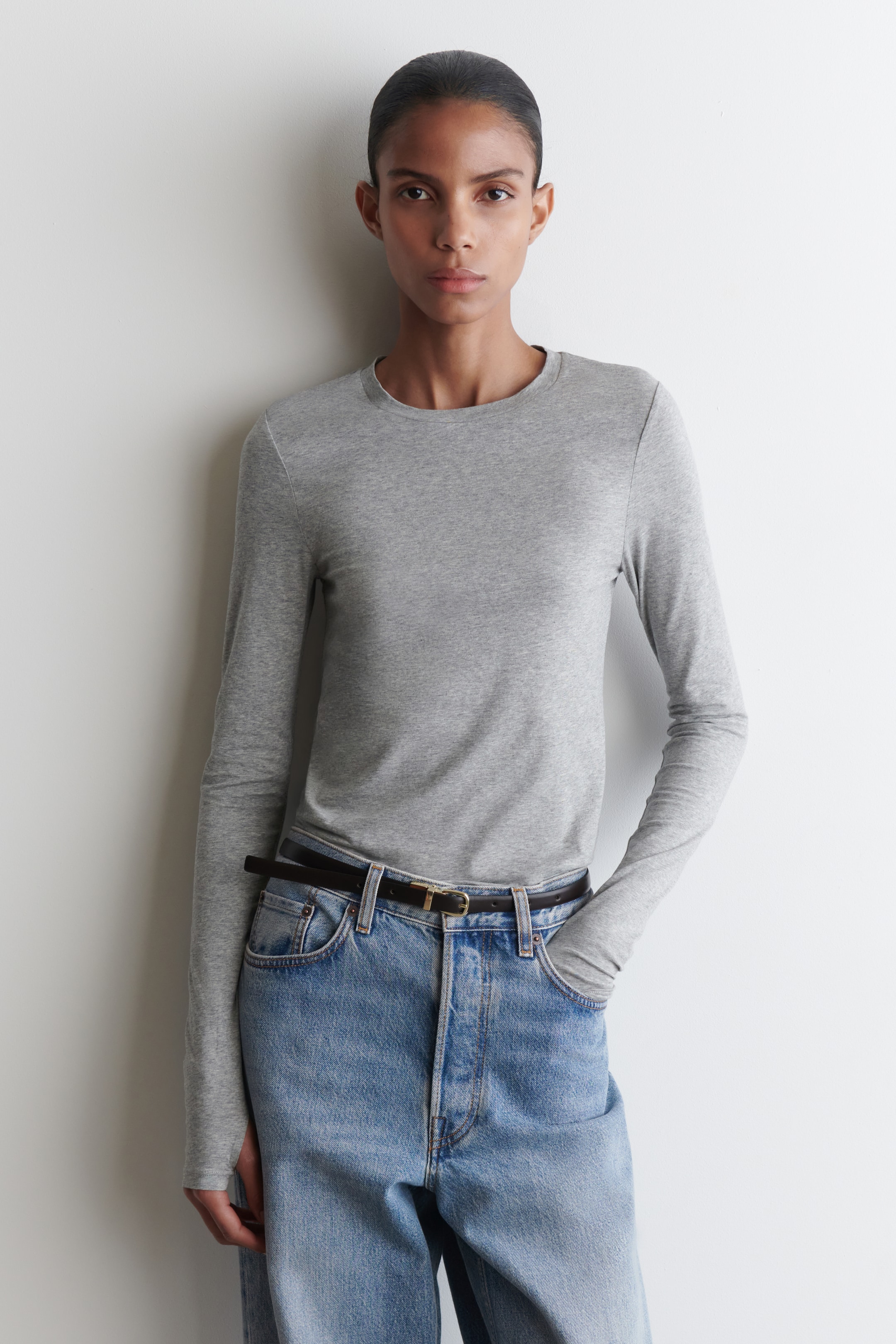 Visualizza immagine più grande: MAGLIA SLIM LEGGERA A MANICHE LUNGHE - GRIGIO MÉLANGE - DONNA | H&M IT 1