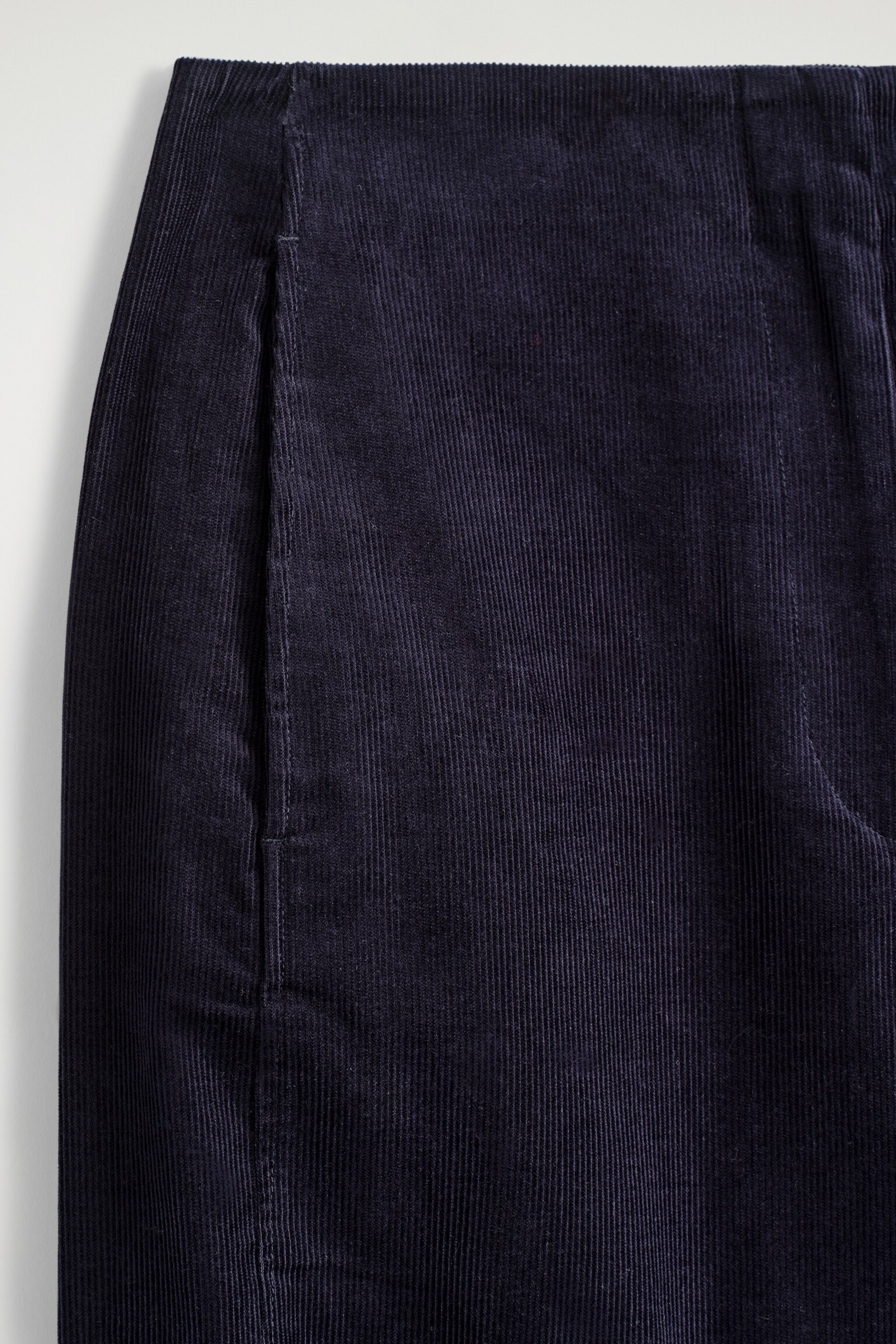 PANTALONES DE PANA BARREL FIT - AZUL MARINO/BEIGE - 6