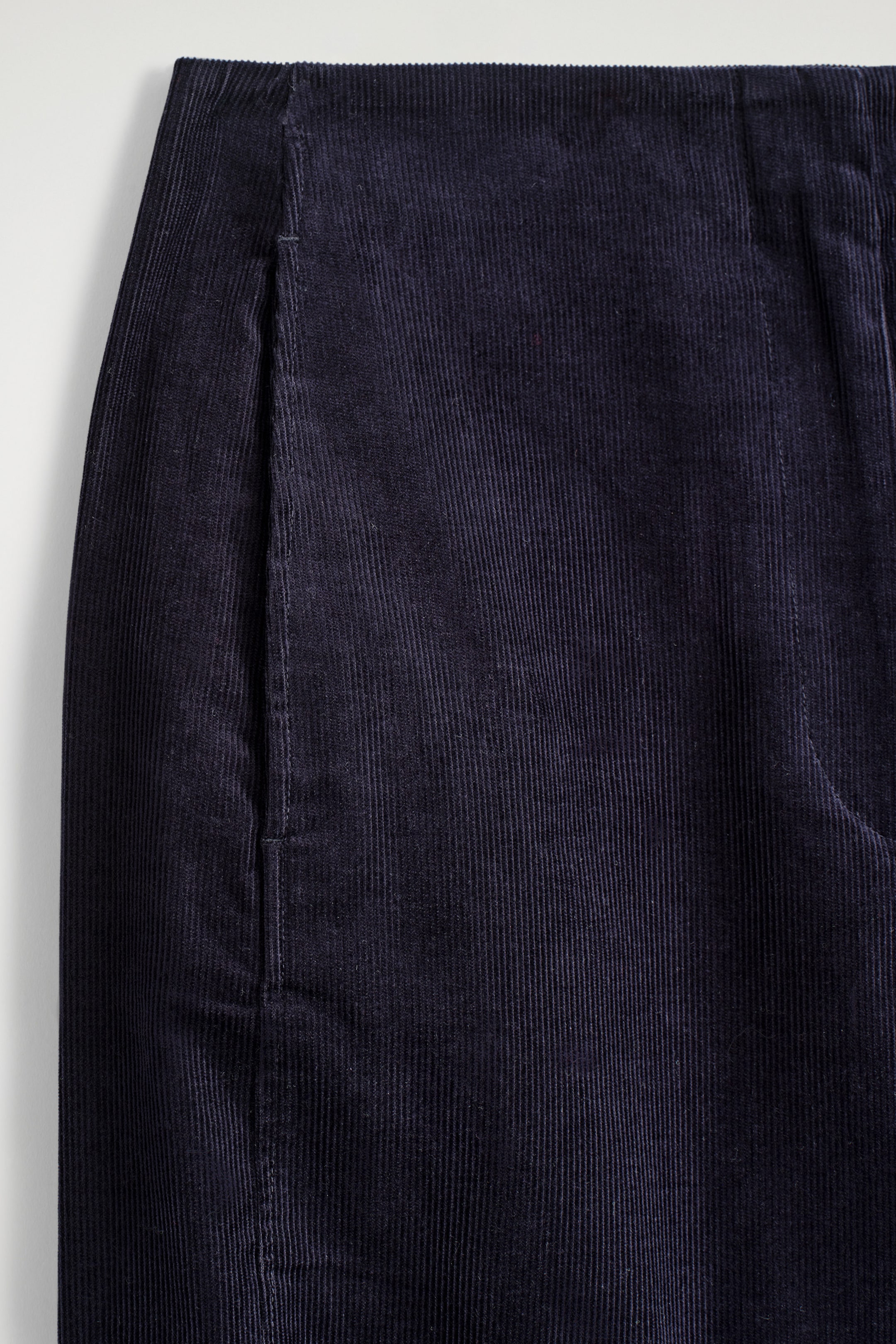 CORDUROY BARREL-LEG TROUSERS