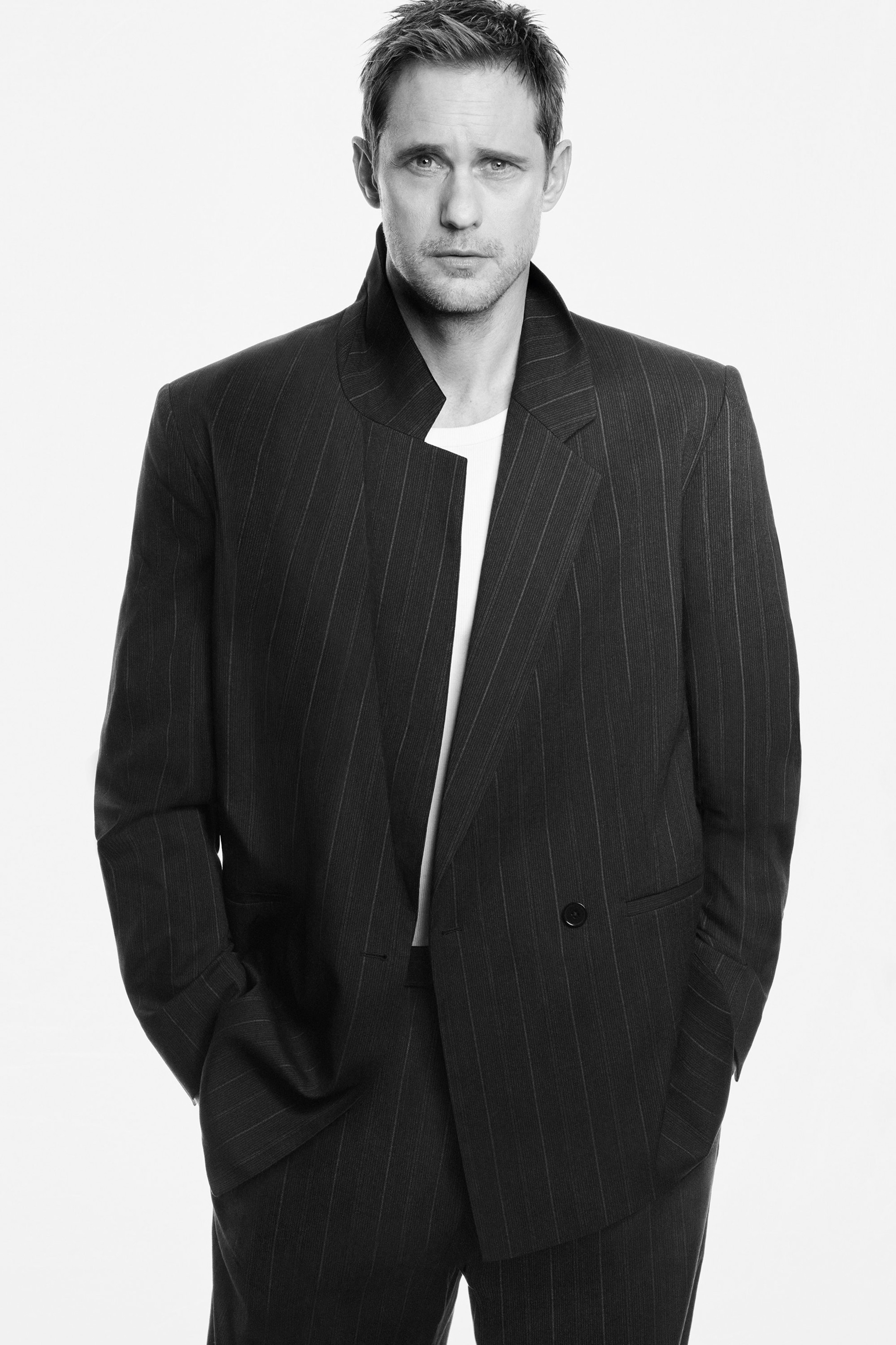 BLAZER CROISÉ À FINES RAYURES