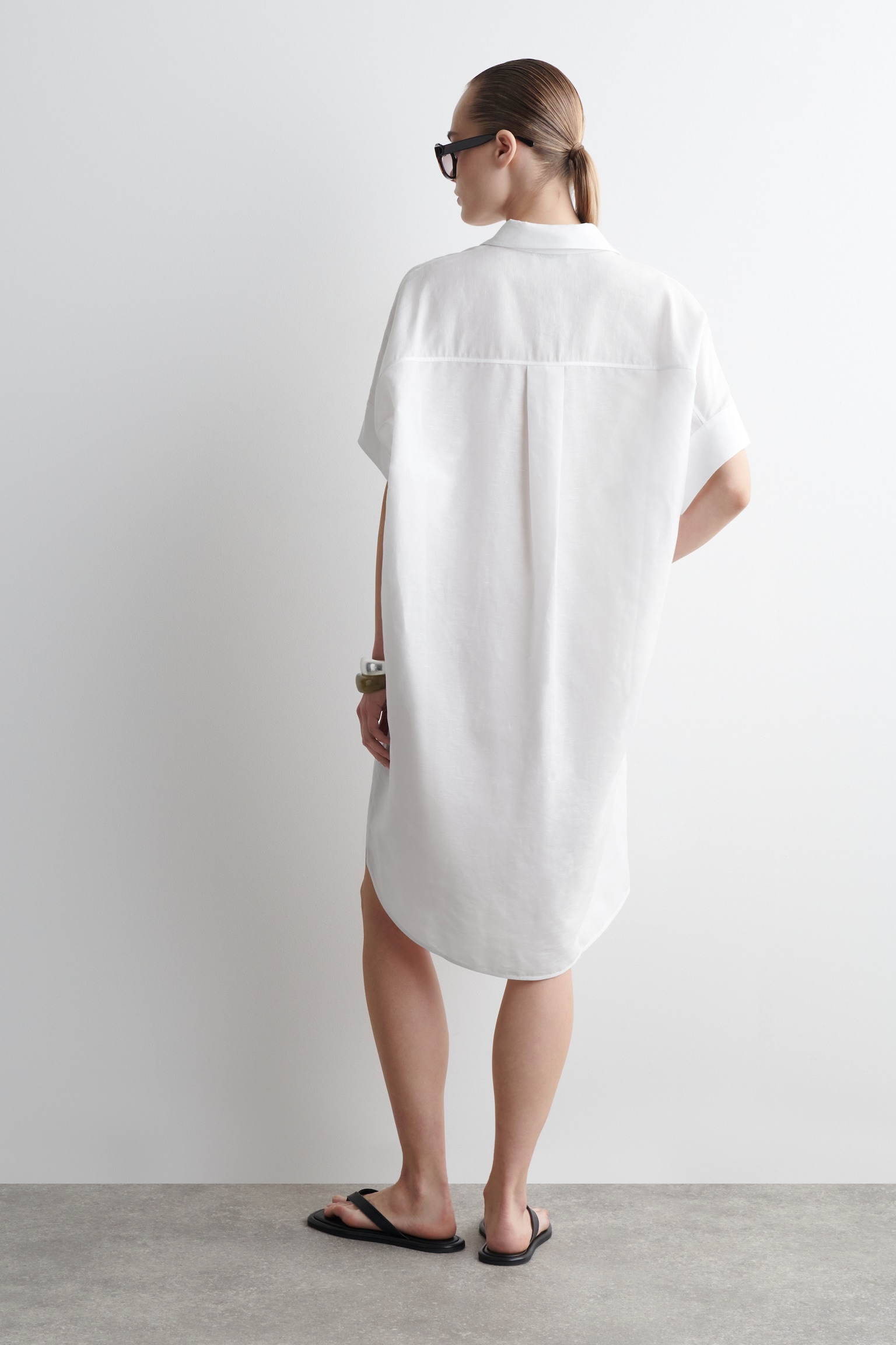 VESTIDO CAMISERO DE LINO Y ALGODÓN REDONDEADO - BLANCO - 7