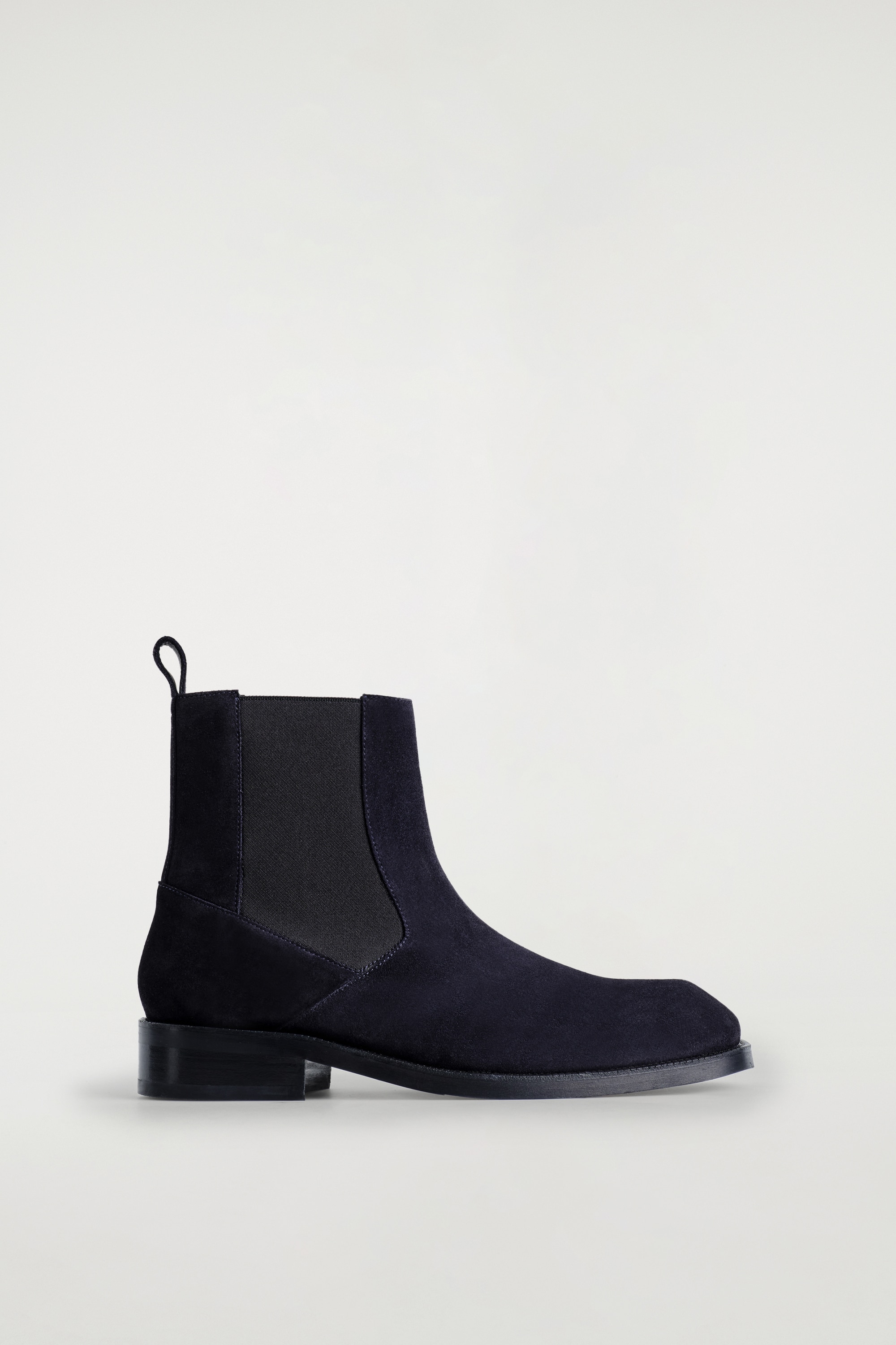 SQUARE-TOE LEATHER CHELSEA BOOTS - NAVY/BLACK