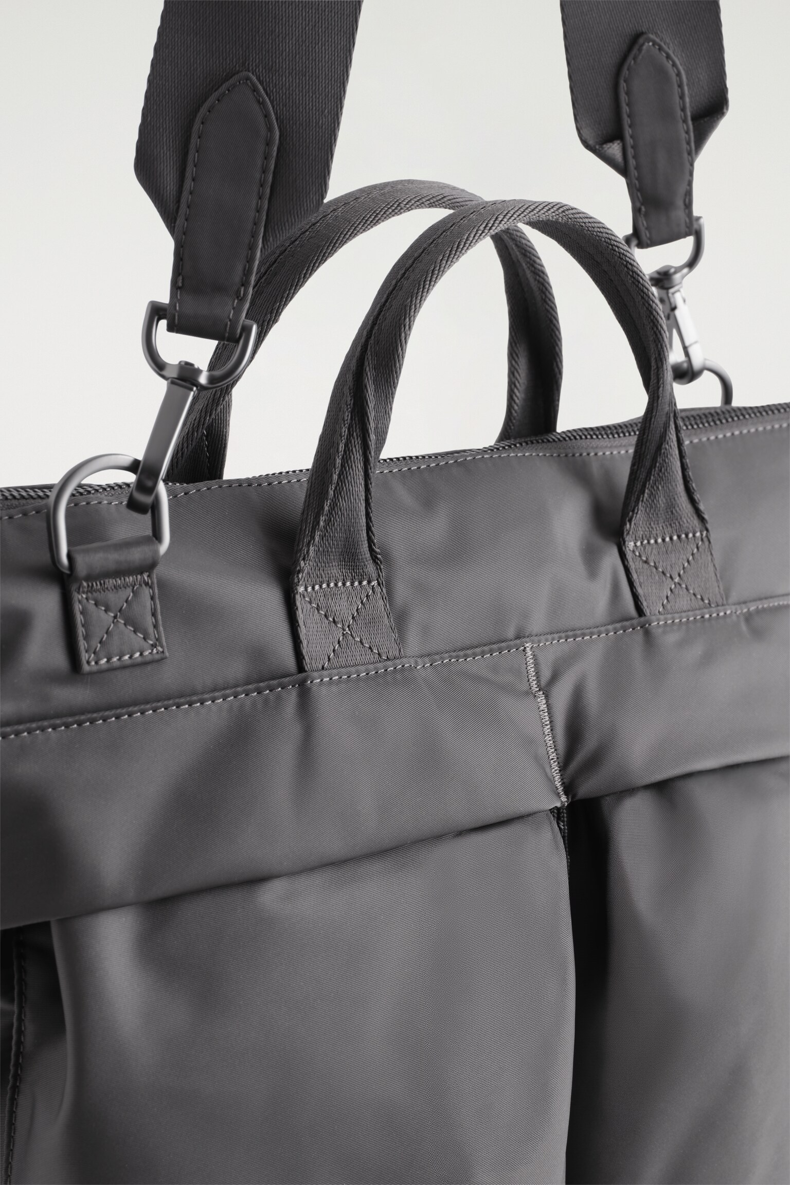 TRANSIT MESSENGER BAG - NYLON - GRAU/SCHWARZ - 3