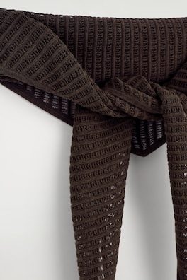 POINTELLE-KNIT TRIANGLE SCARF — BROWN 5