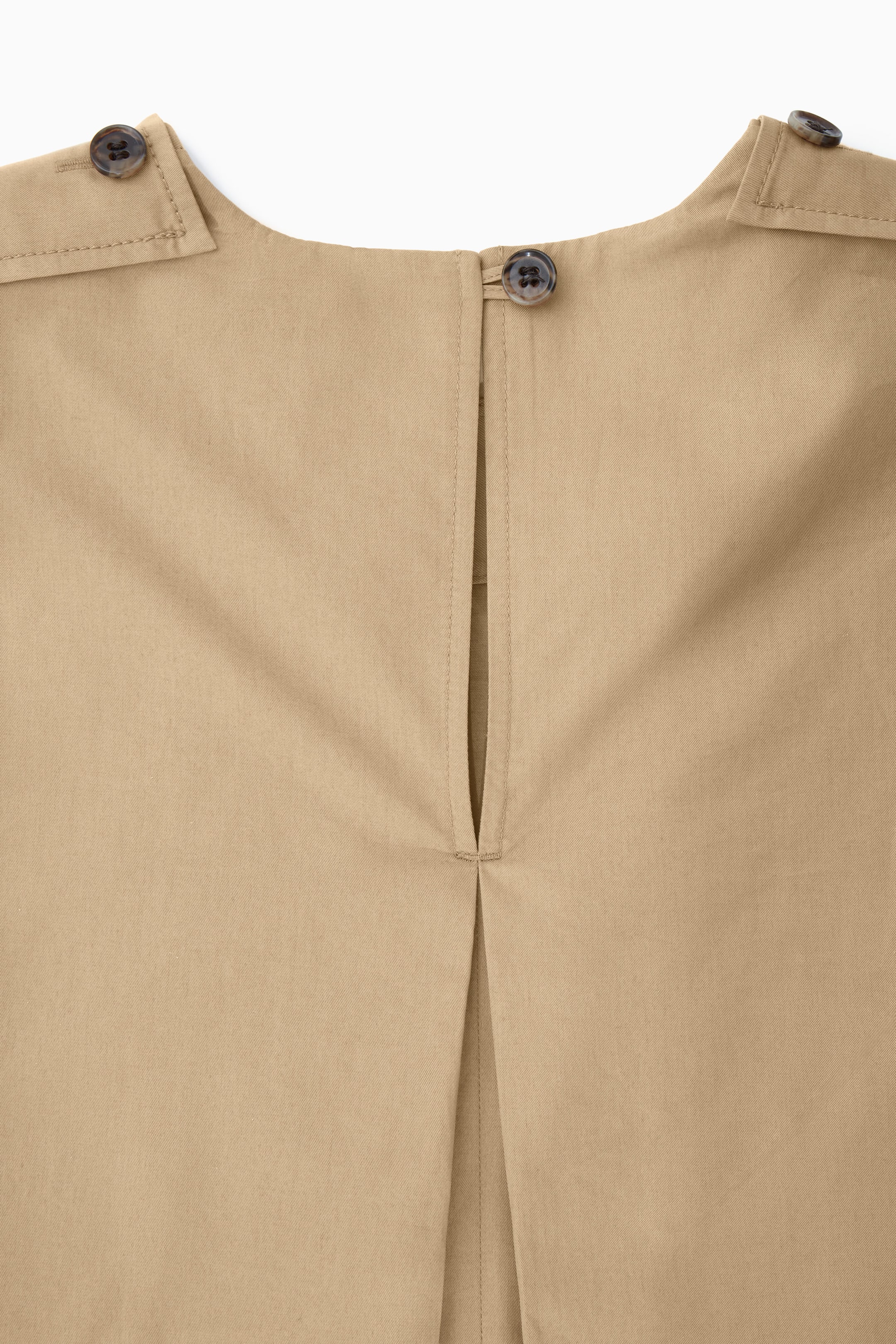 StillMedia/DescriptiveDetail