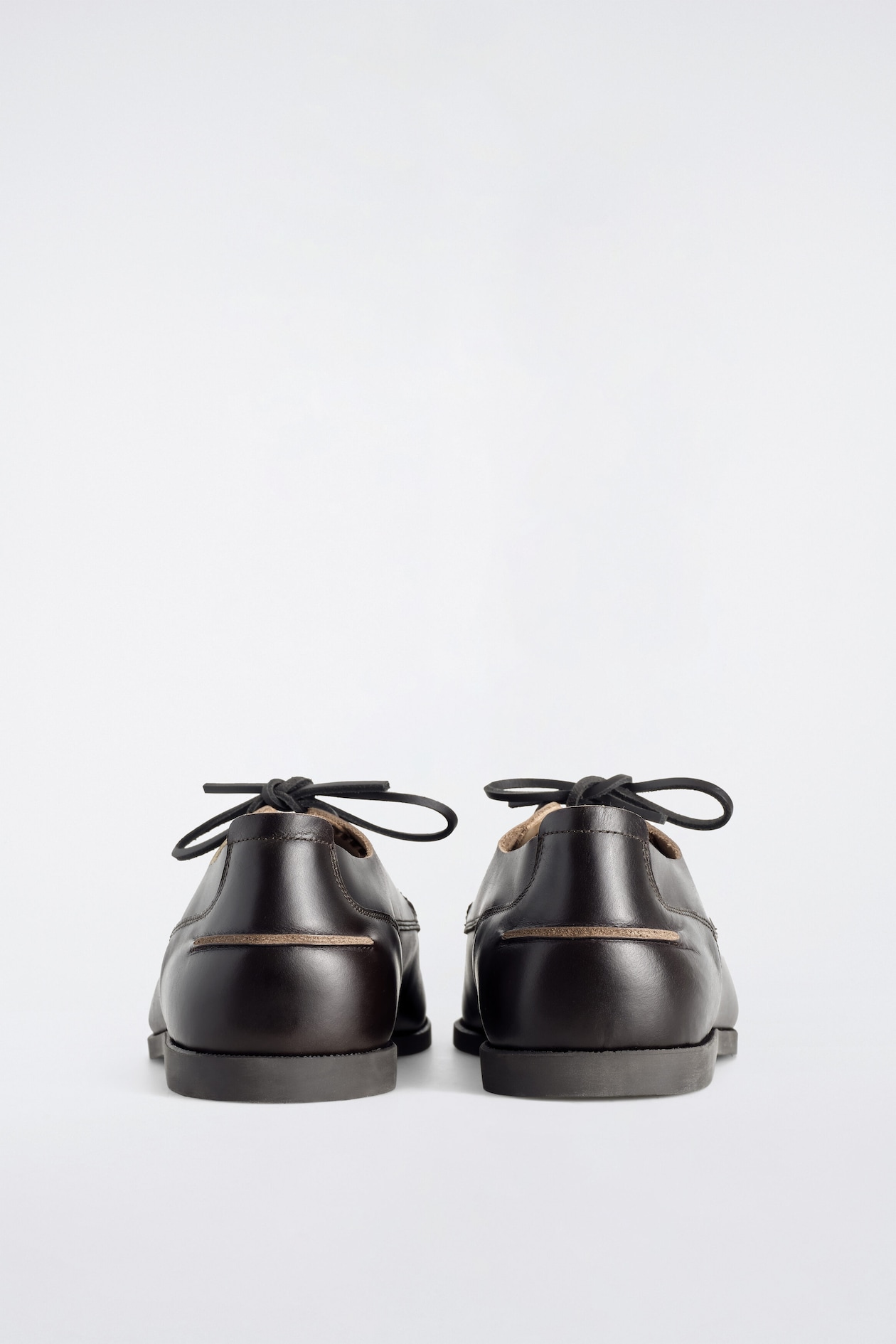LEATHER BOAT SHOES — DARK BROWN