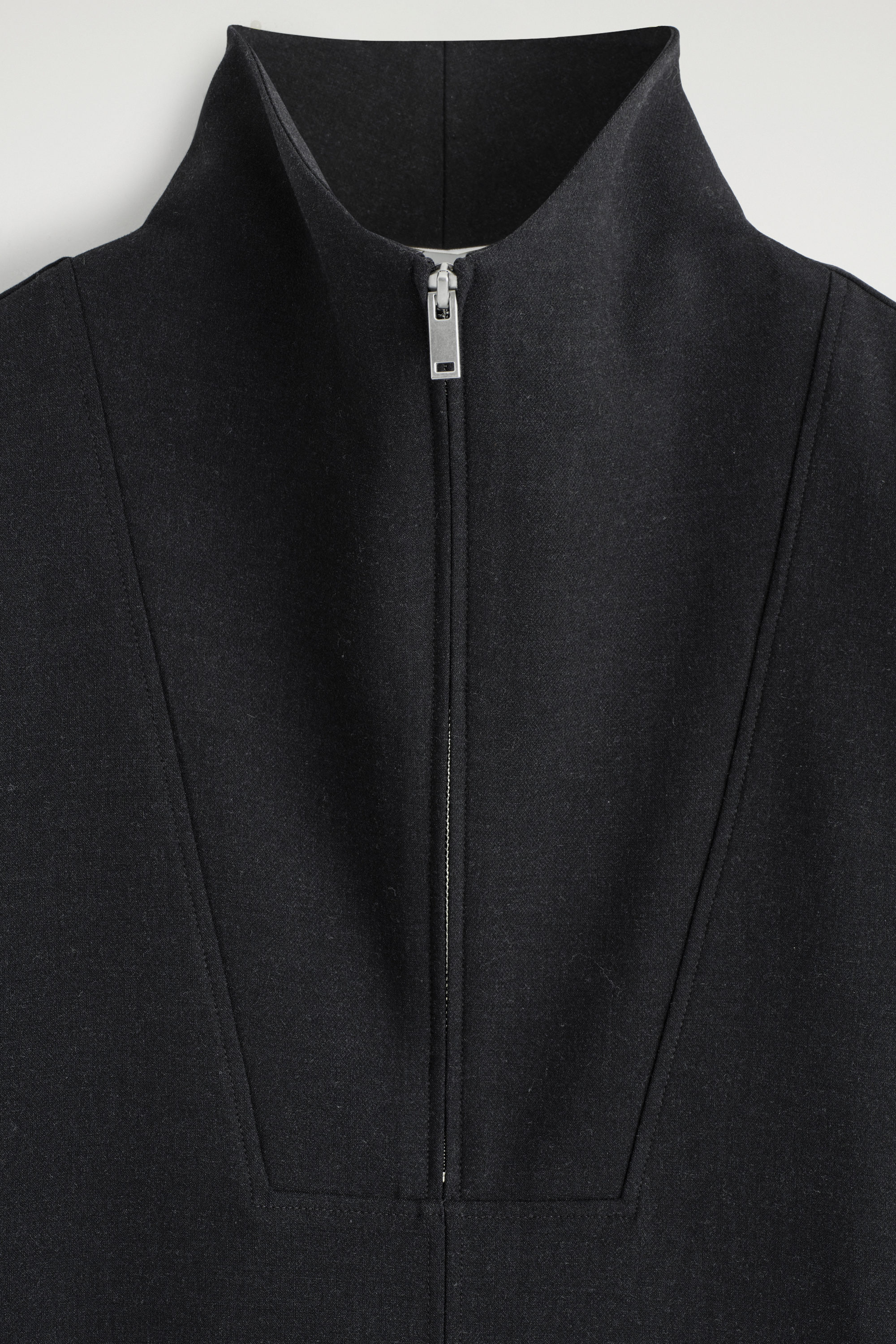 FUNNEL-NECK ZIP-UP TOP - CHARCOAL | COS US