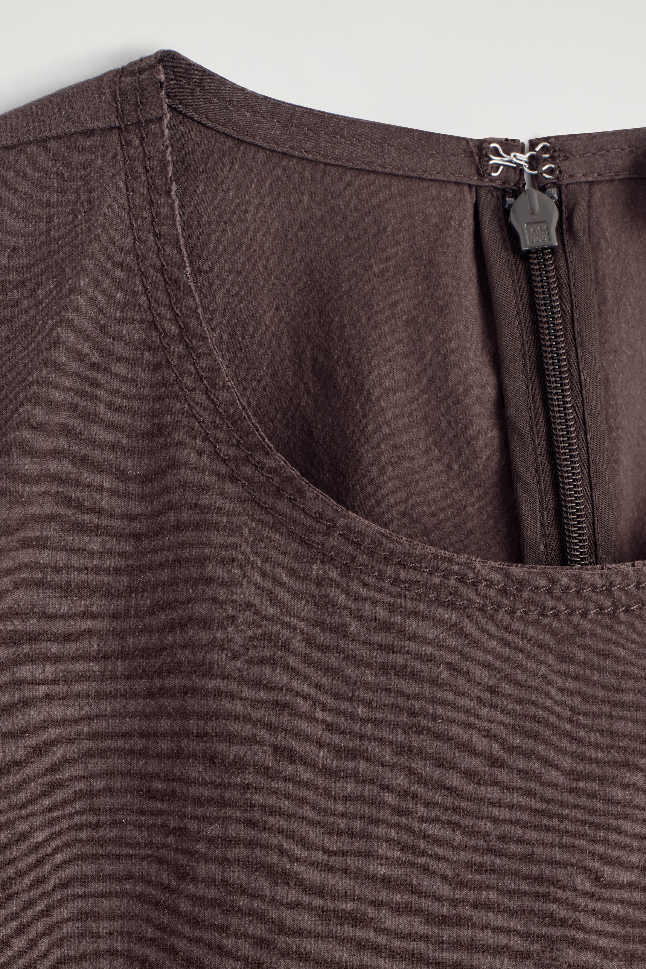 StillMedia/DescriptiveDetail