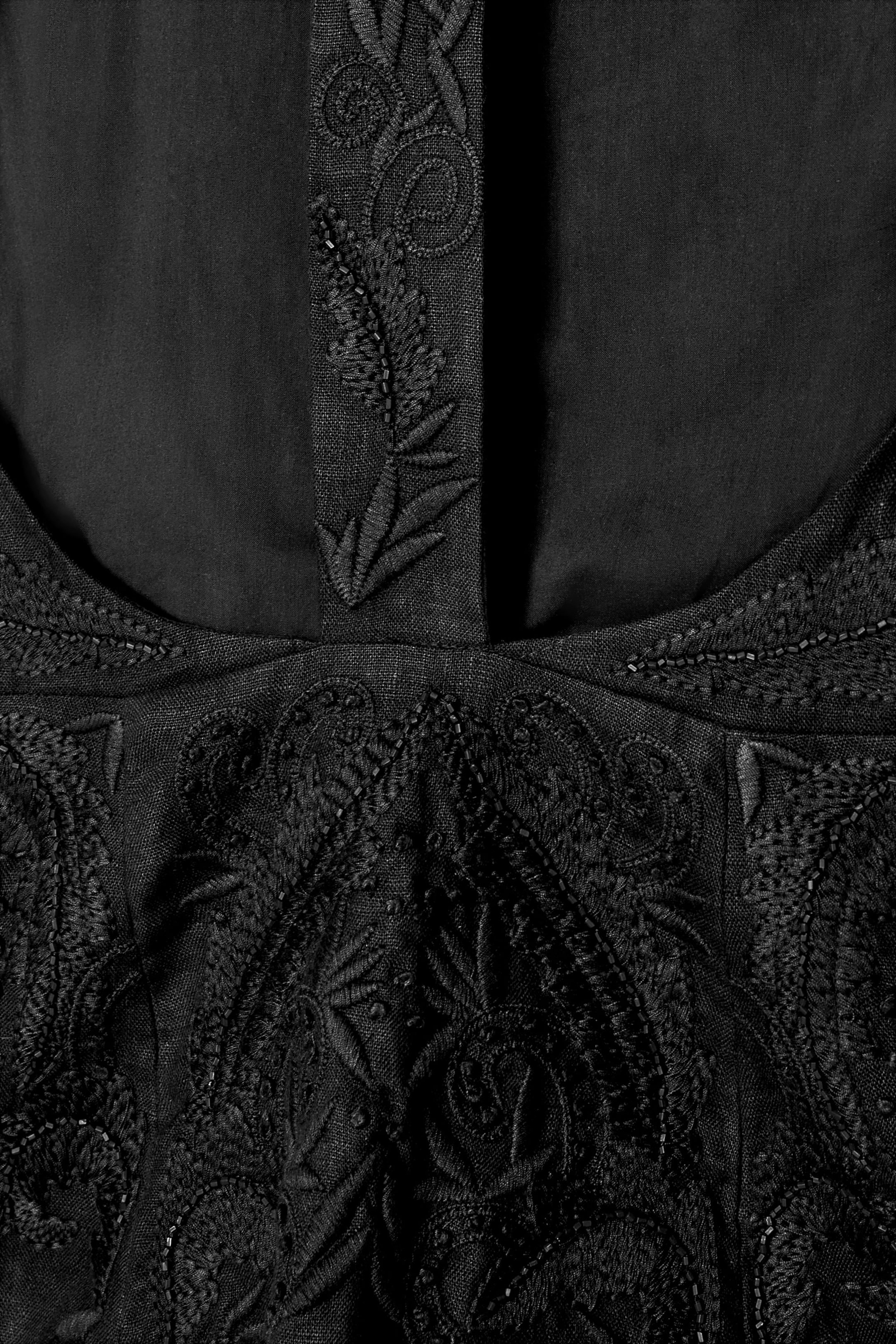 StillMedia/DescriptiveDetail